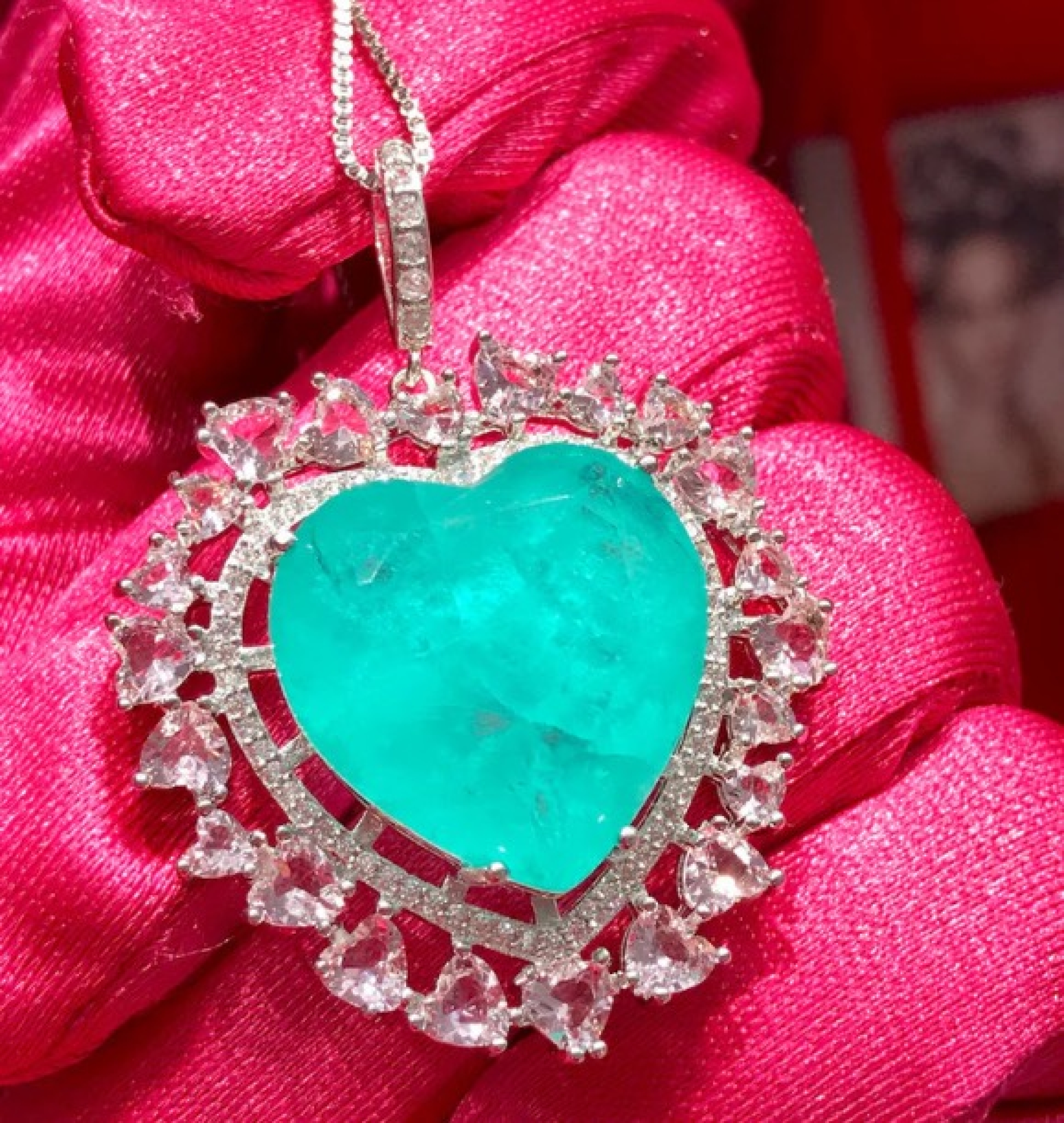 heart necklace