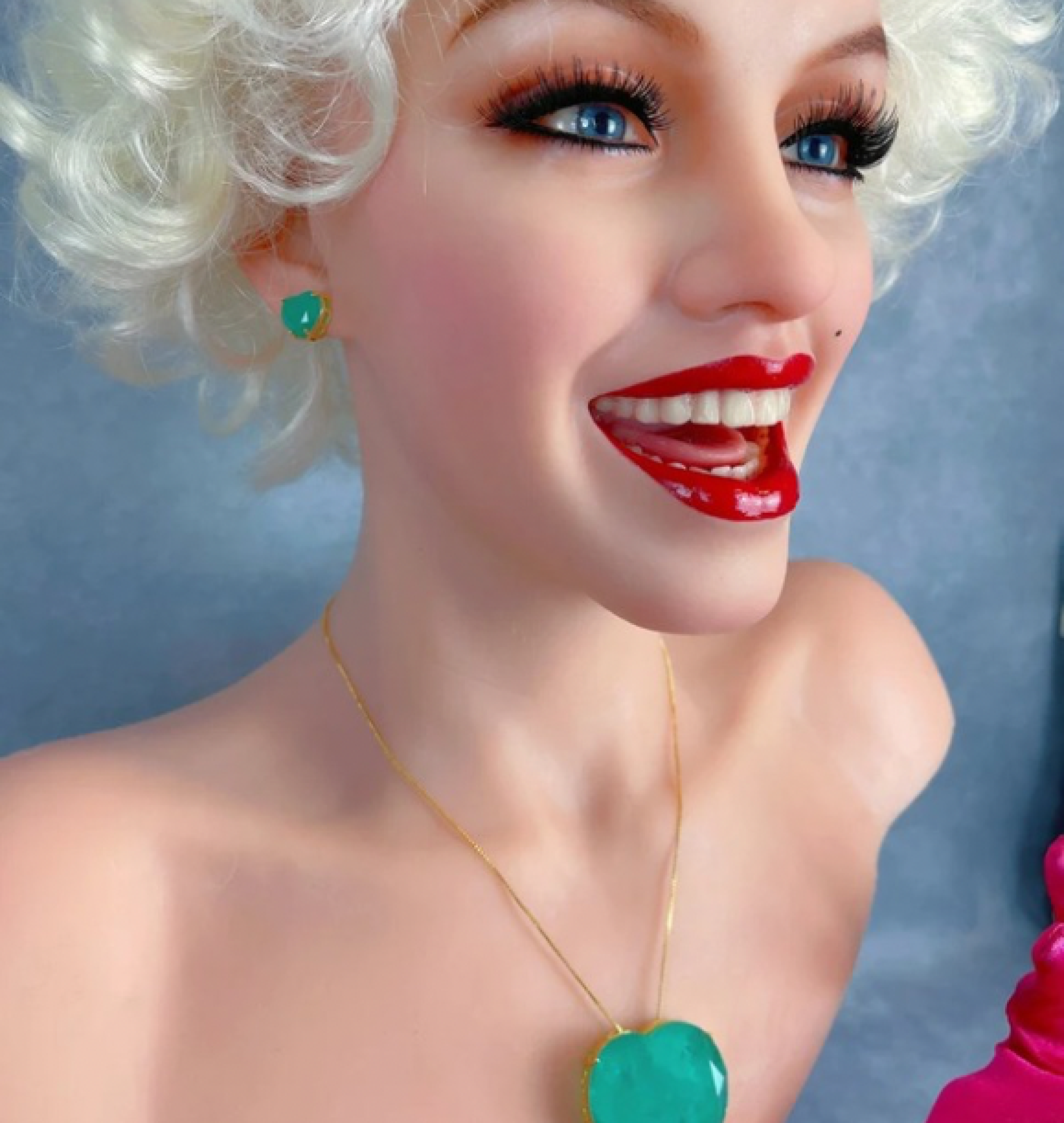heart necklace