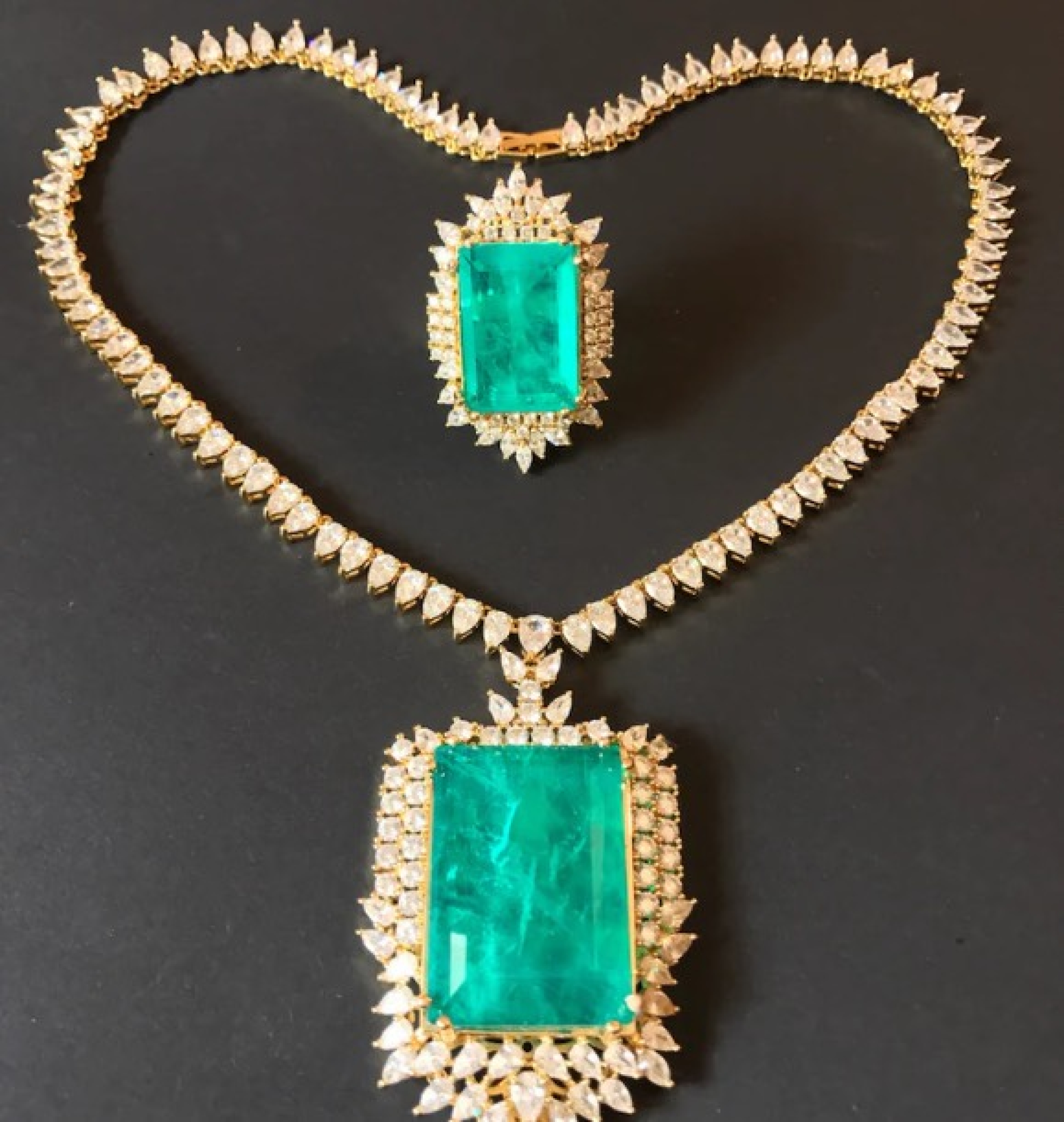 emerald ring