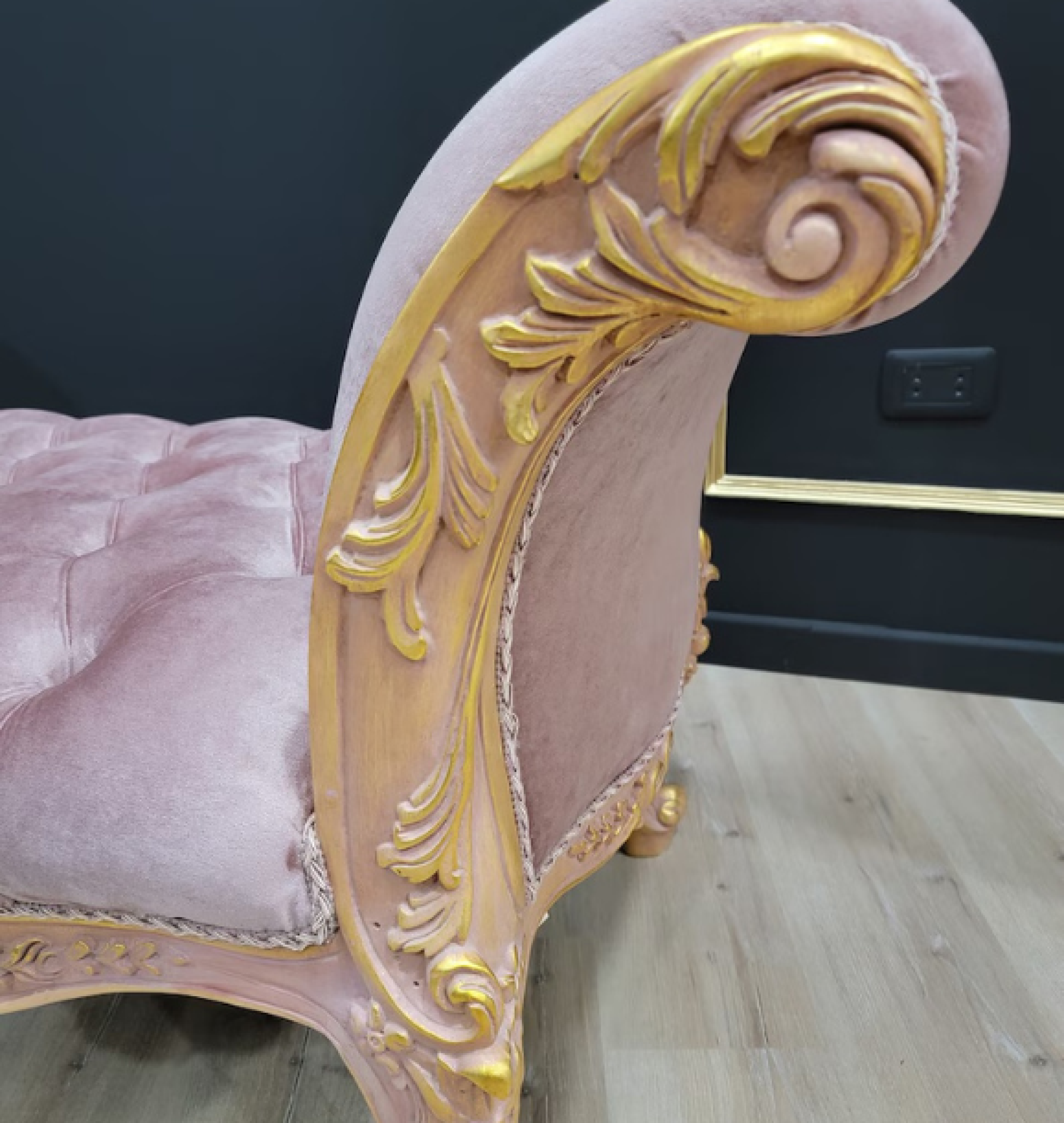 rose bench