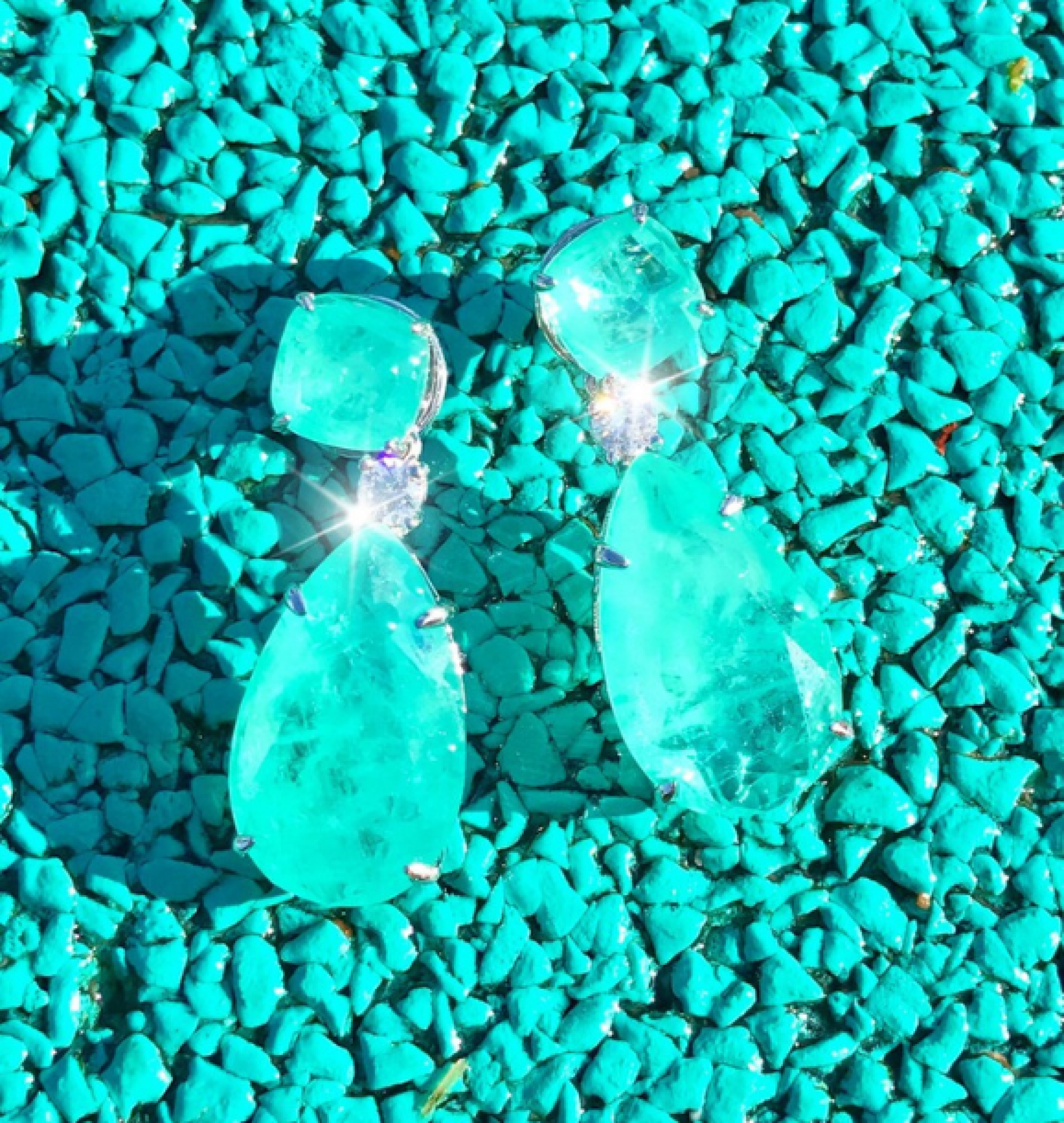 drop earrings