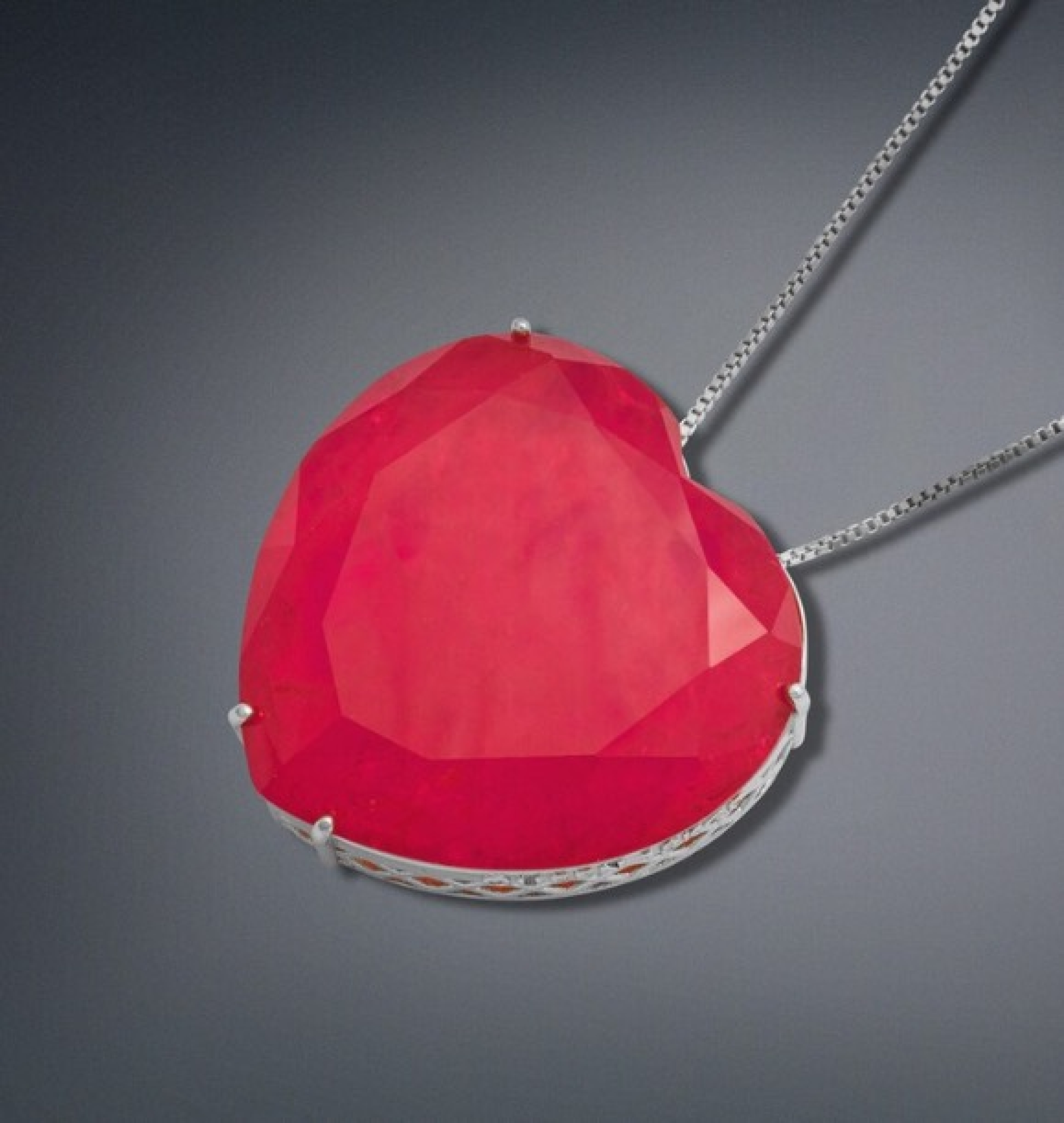 heart necklace