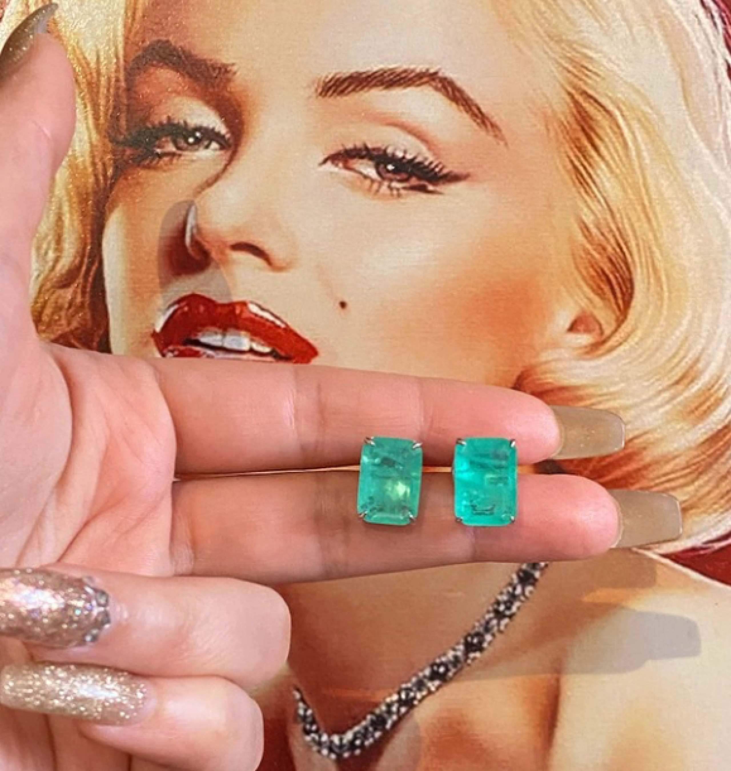 emerald earrings