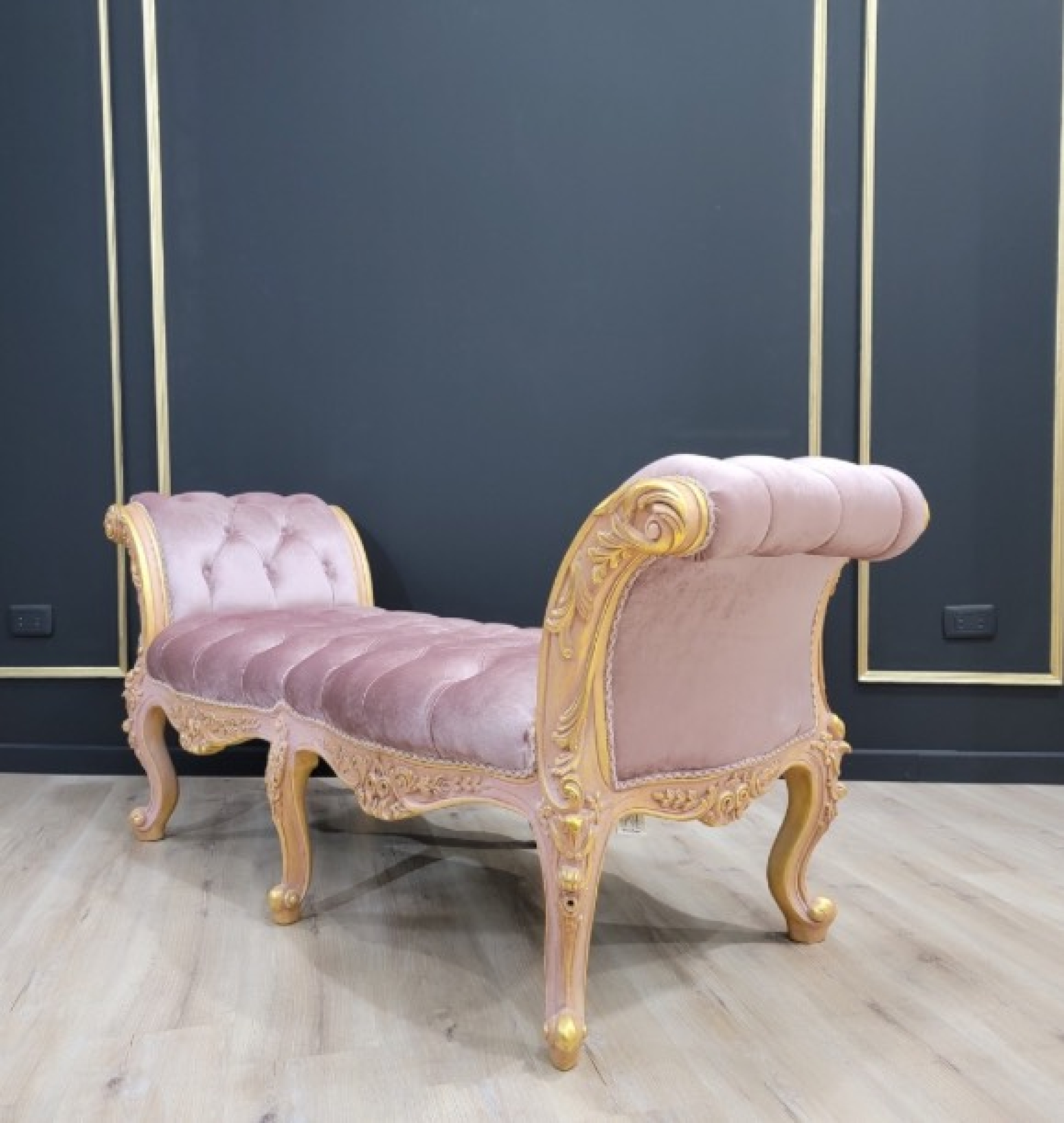 rose bench