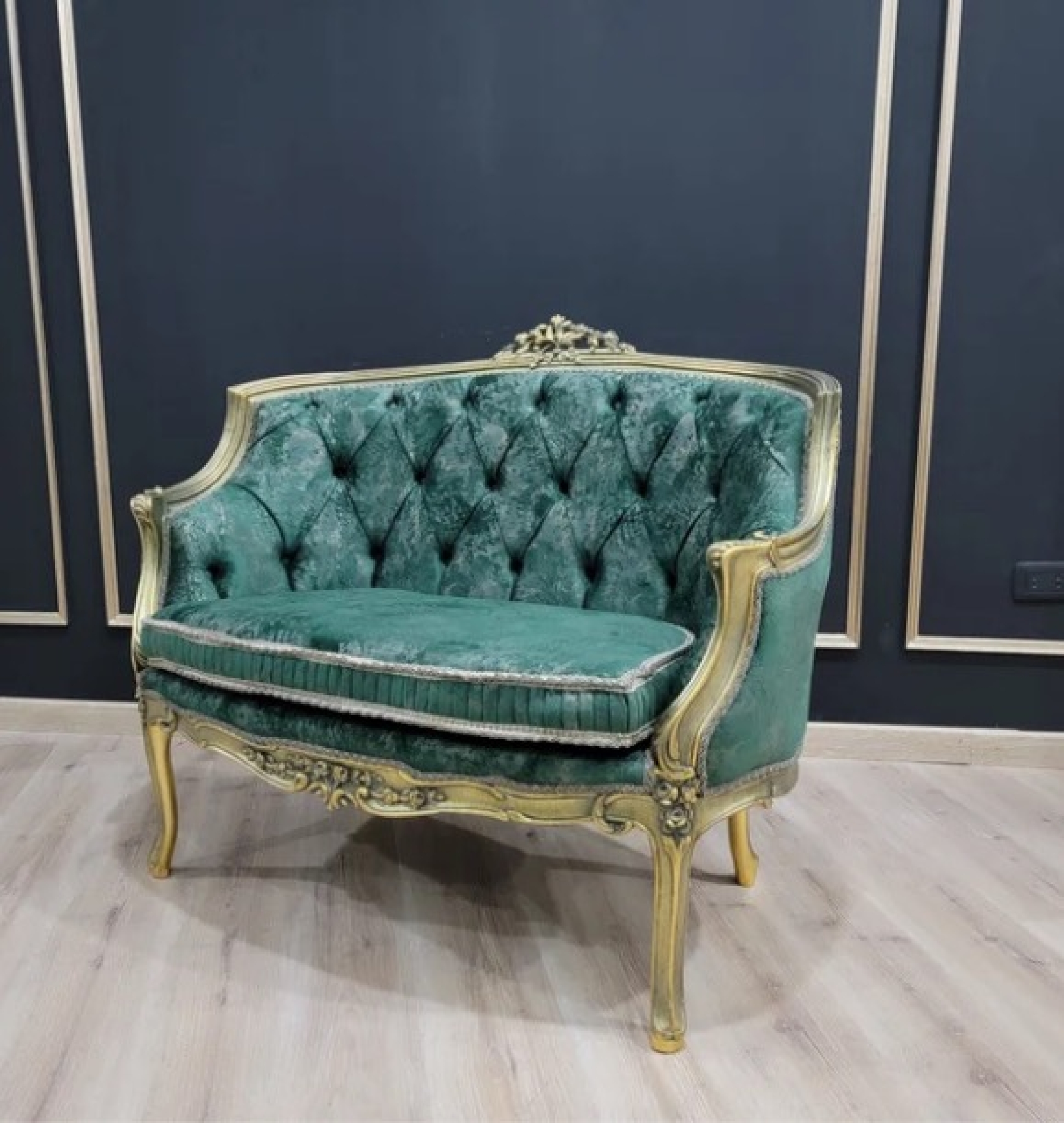 emerald settee