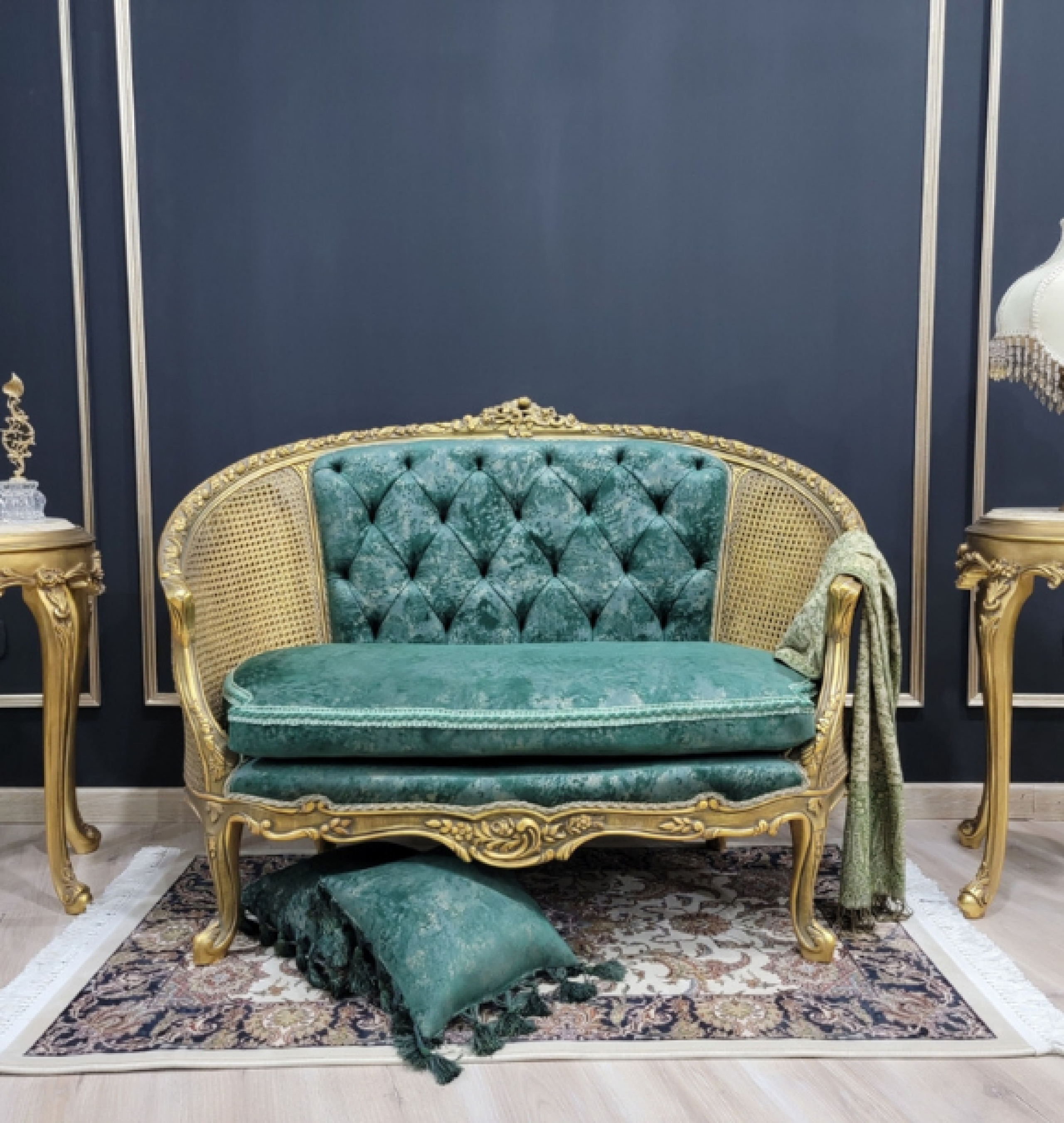 emerald settee
