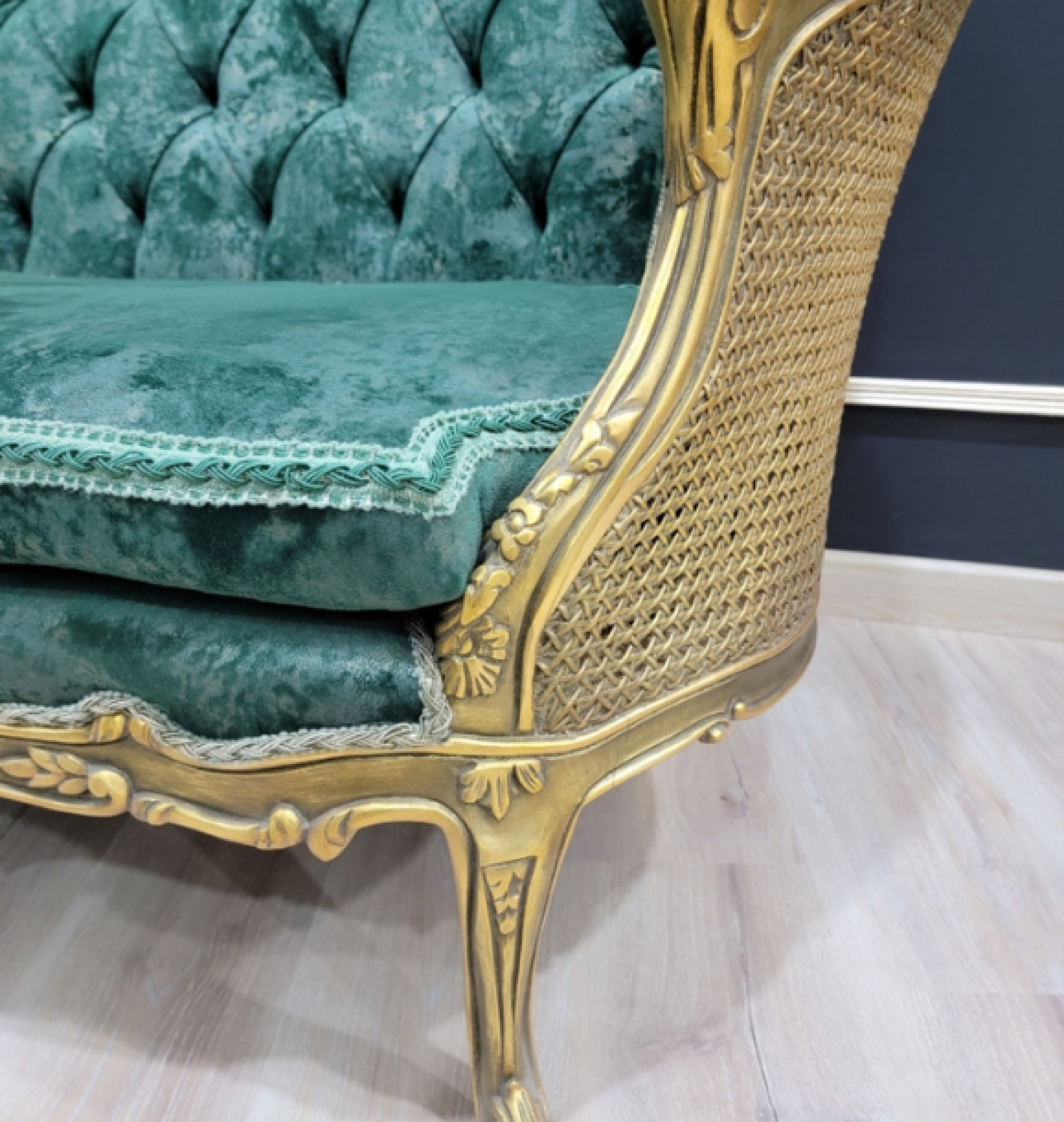 emerald settee