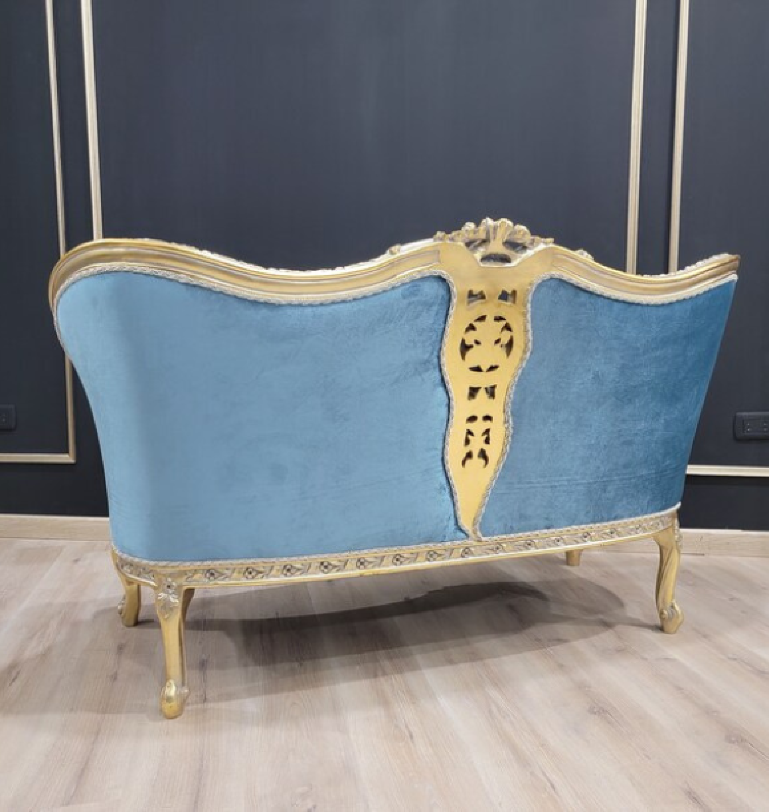 topaz settee