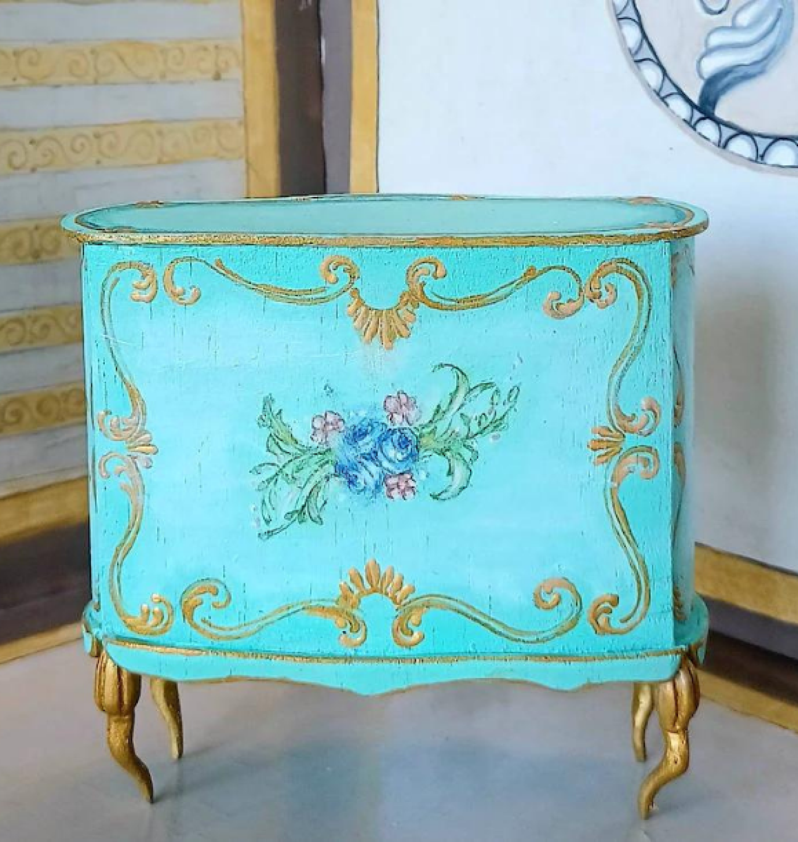 doll chest