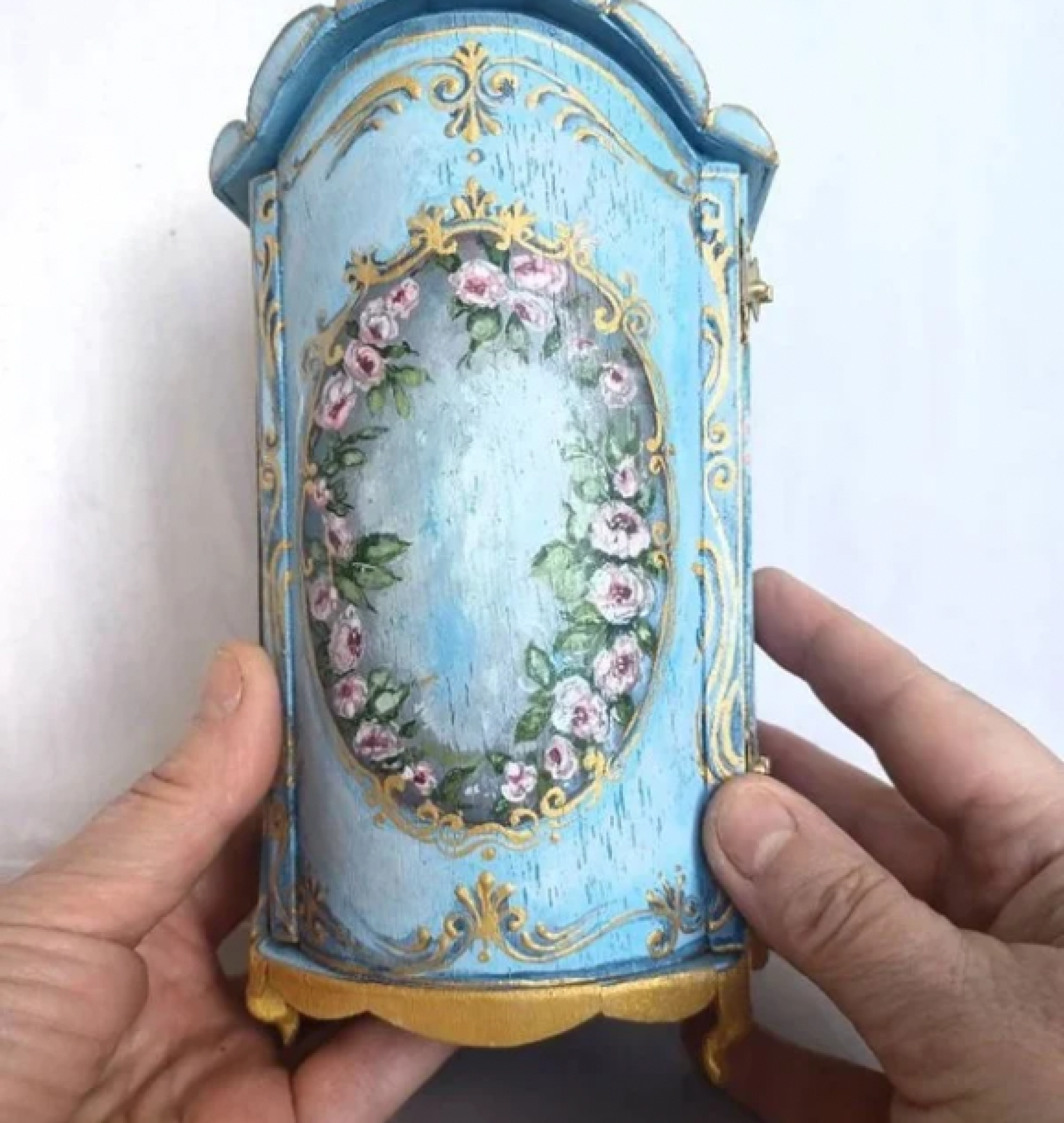 doll wardrobe
