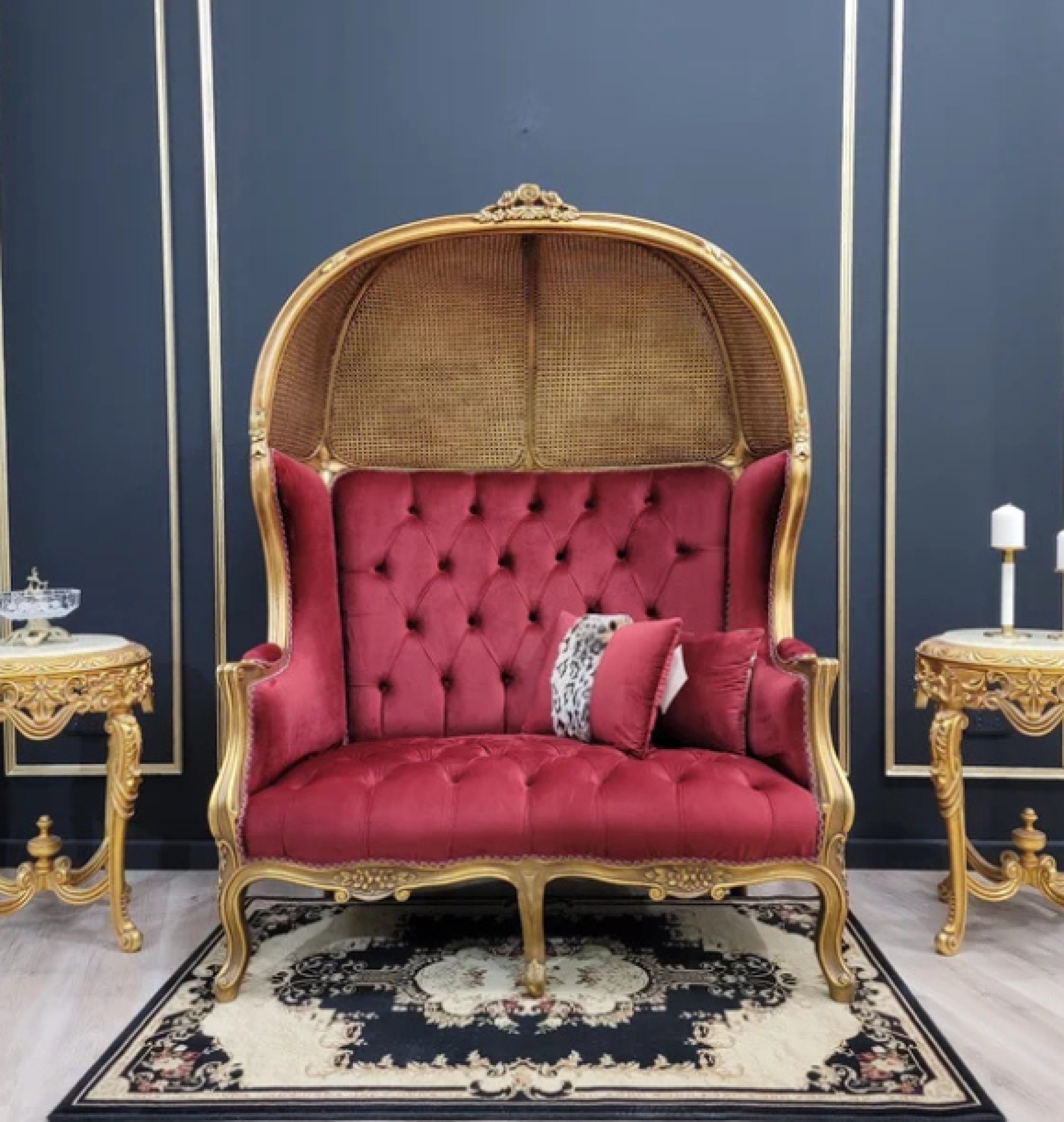 scarlet throne