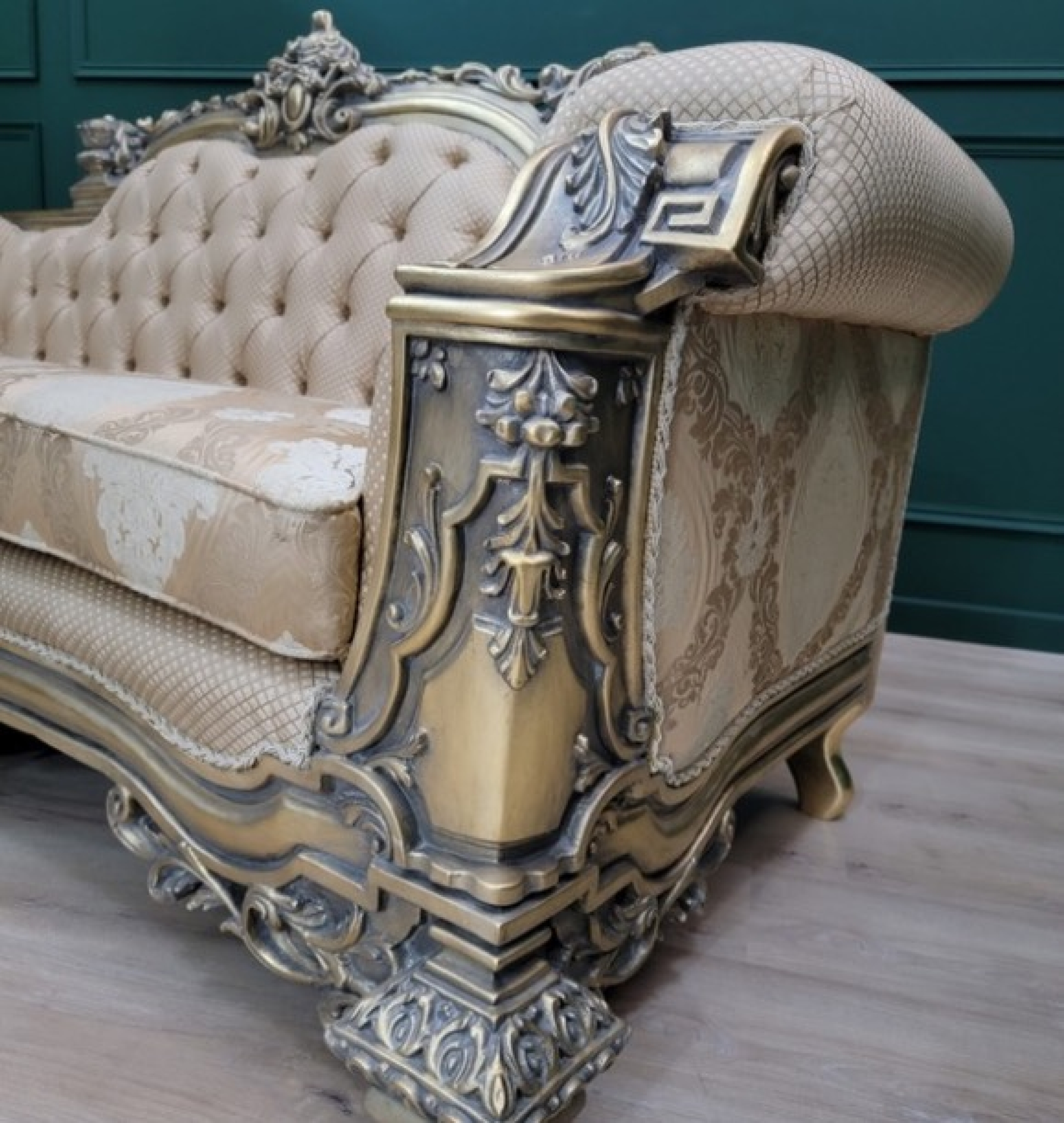 damask sofa