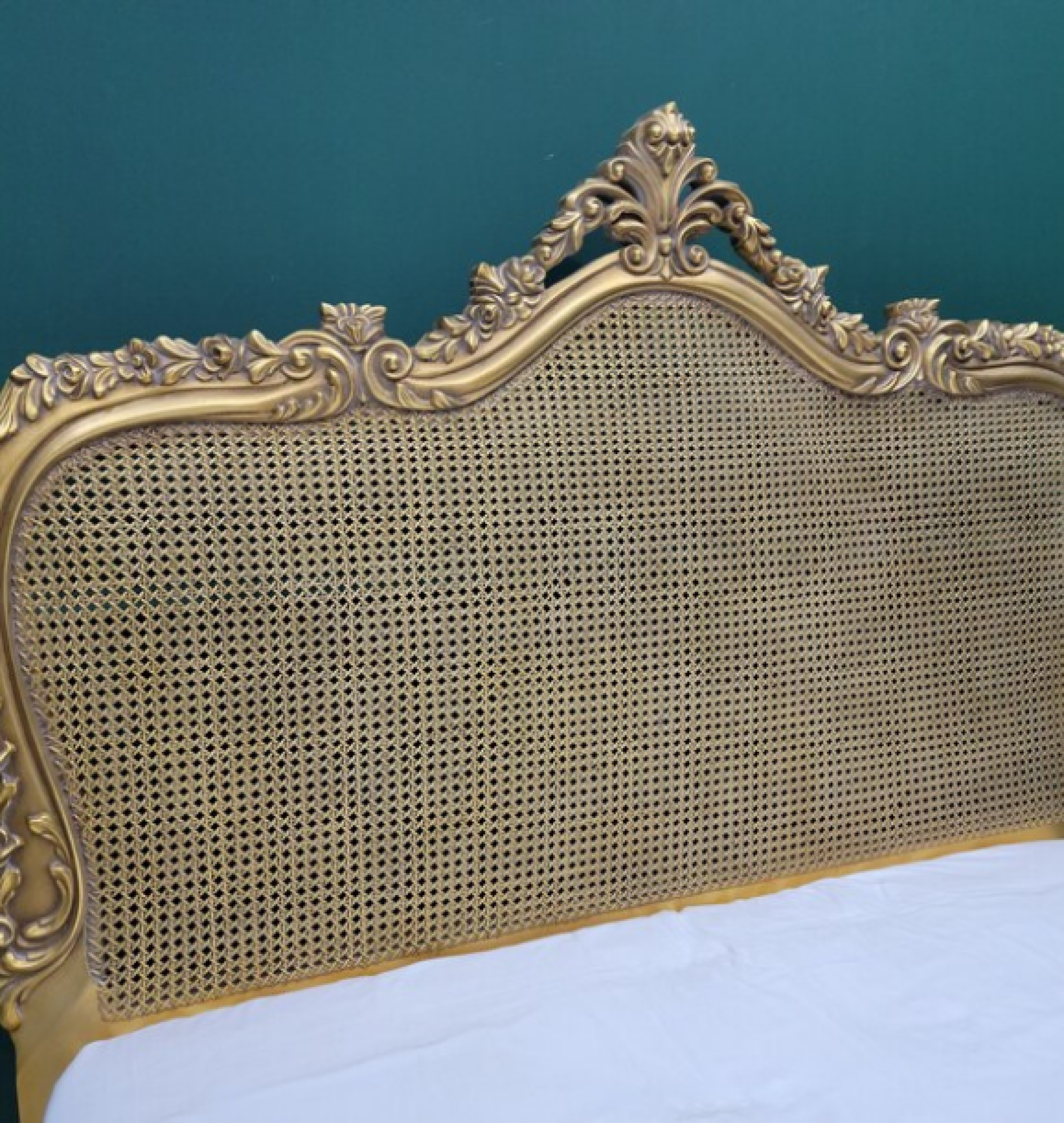 gold bed