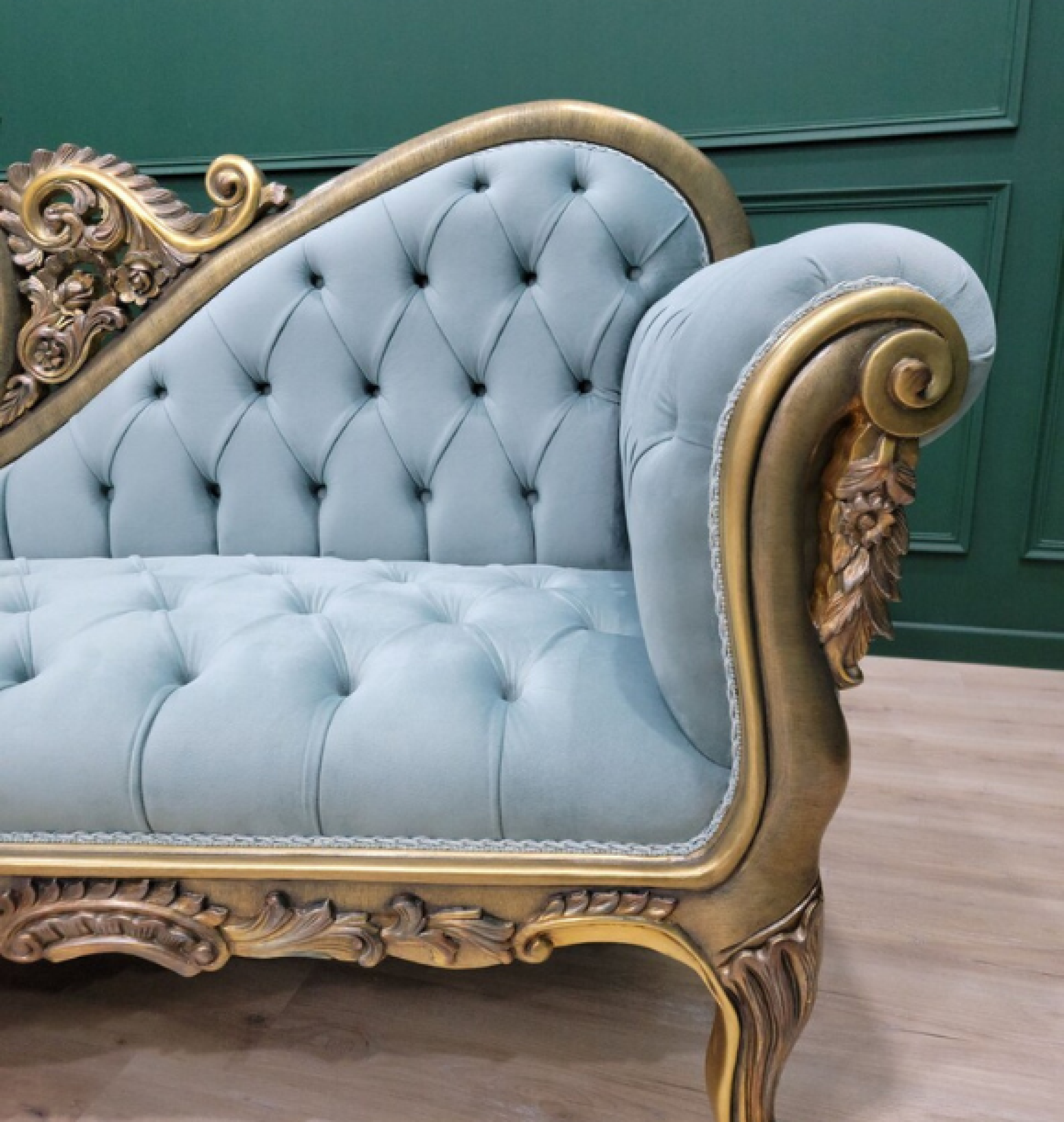 sky chaise