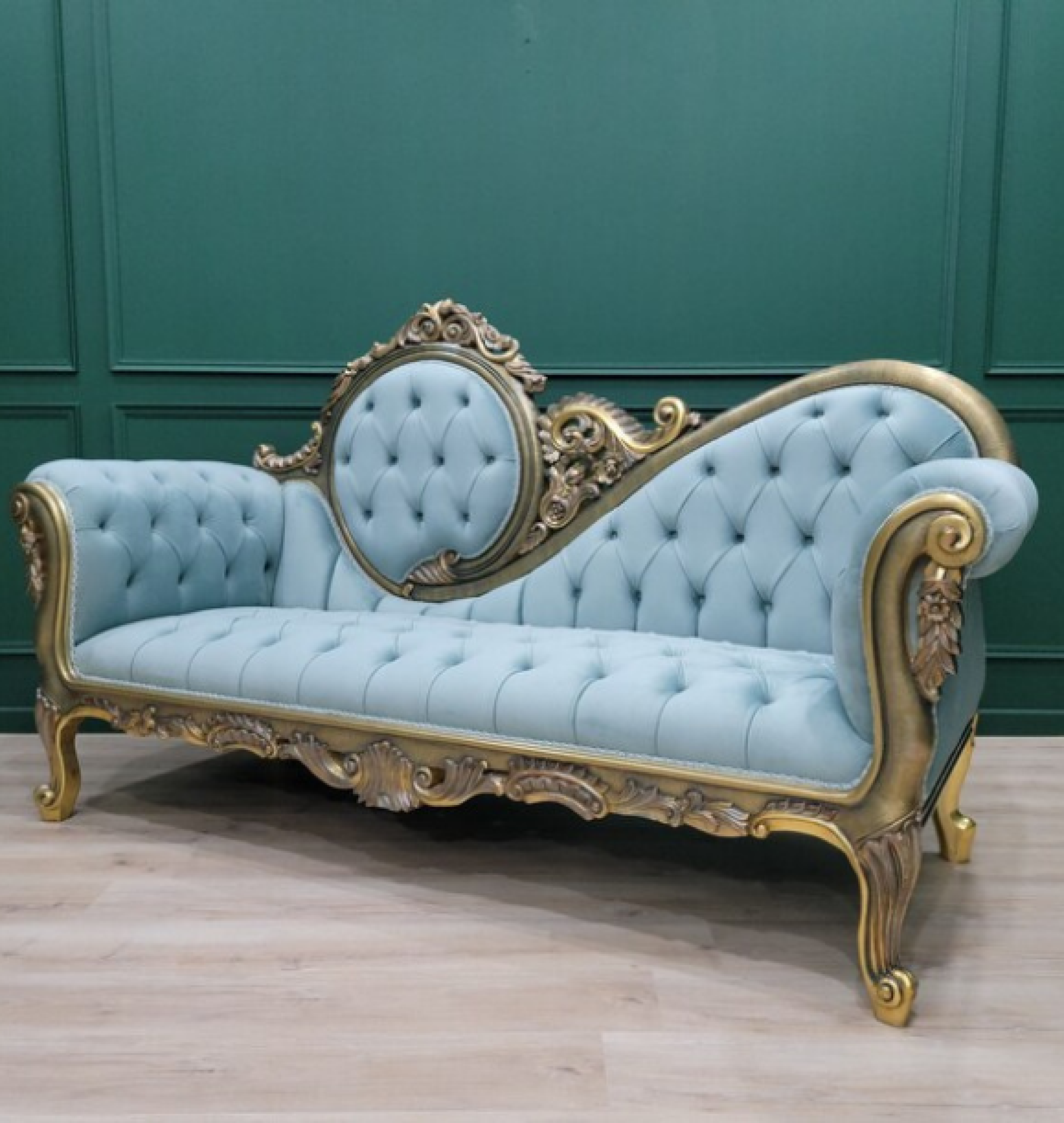 sky chaise
