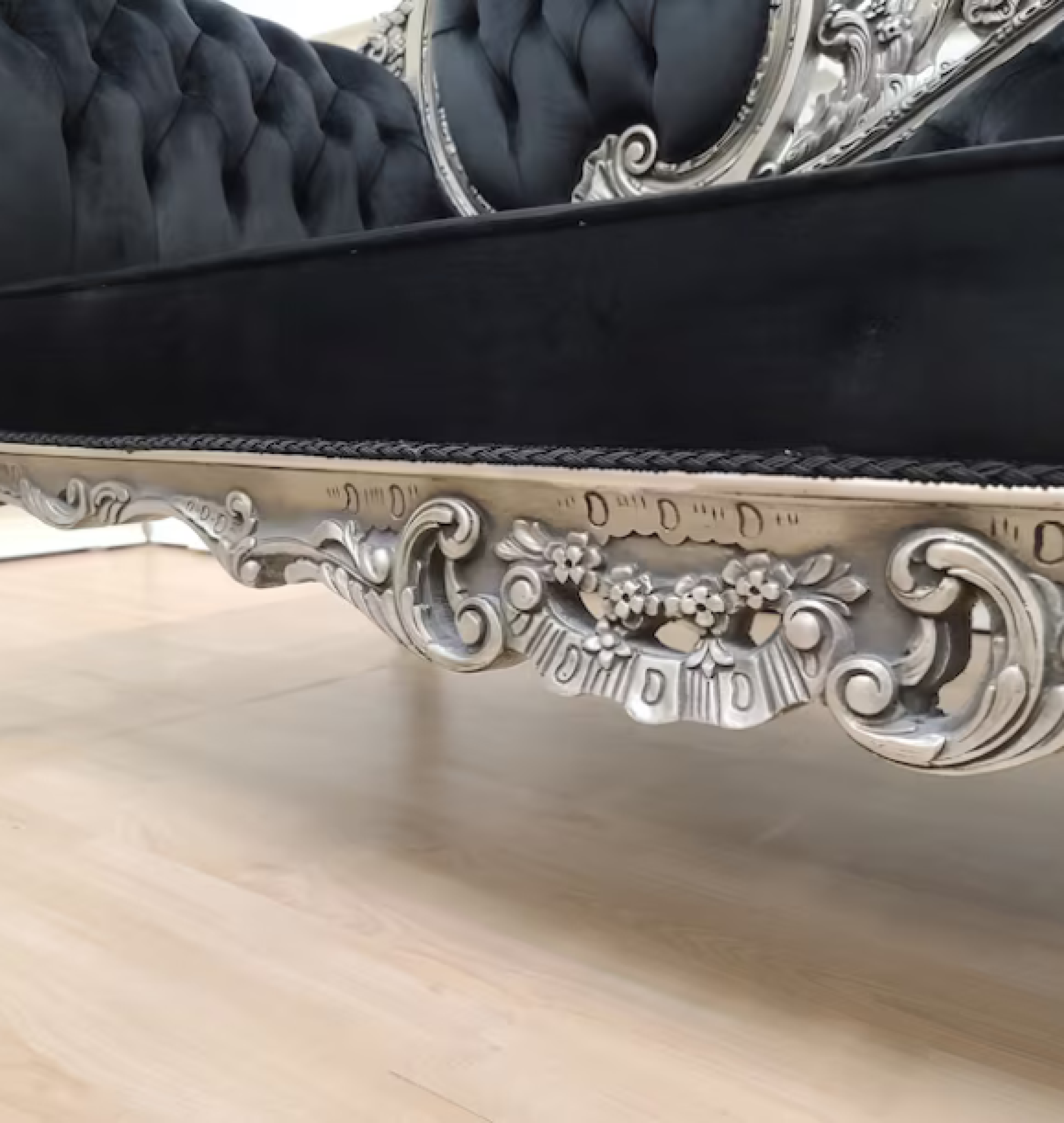 ebony chaise