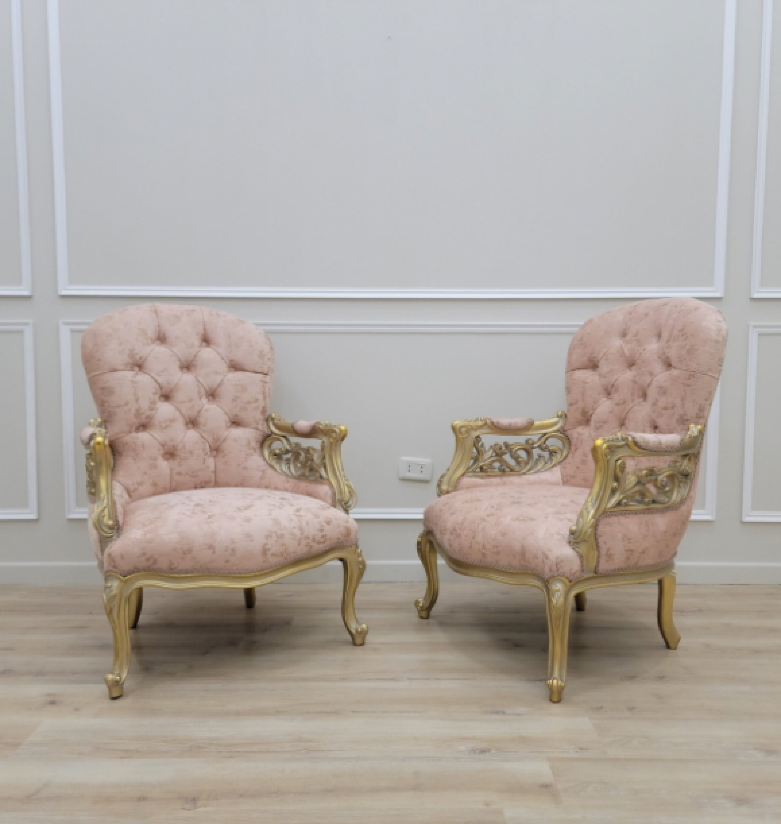 peach thrones