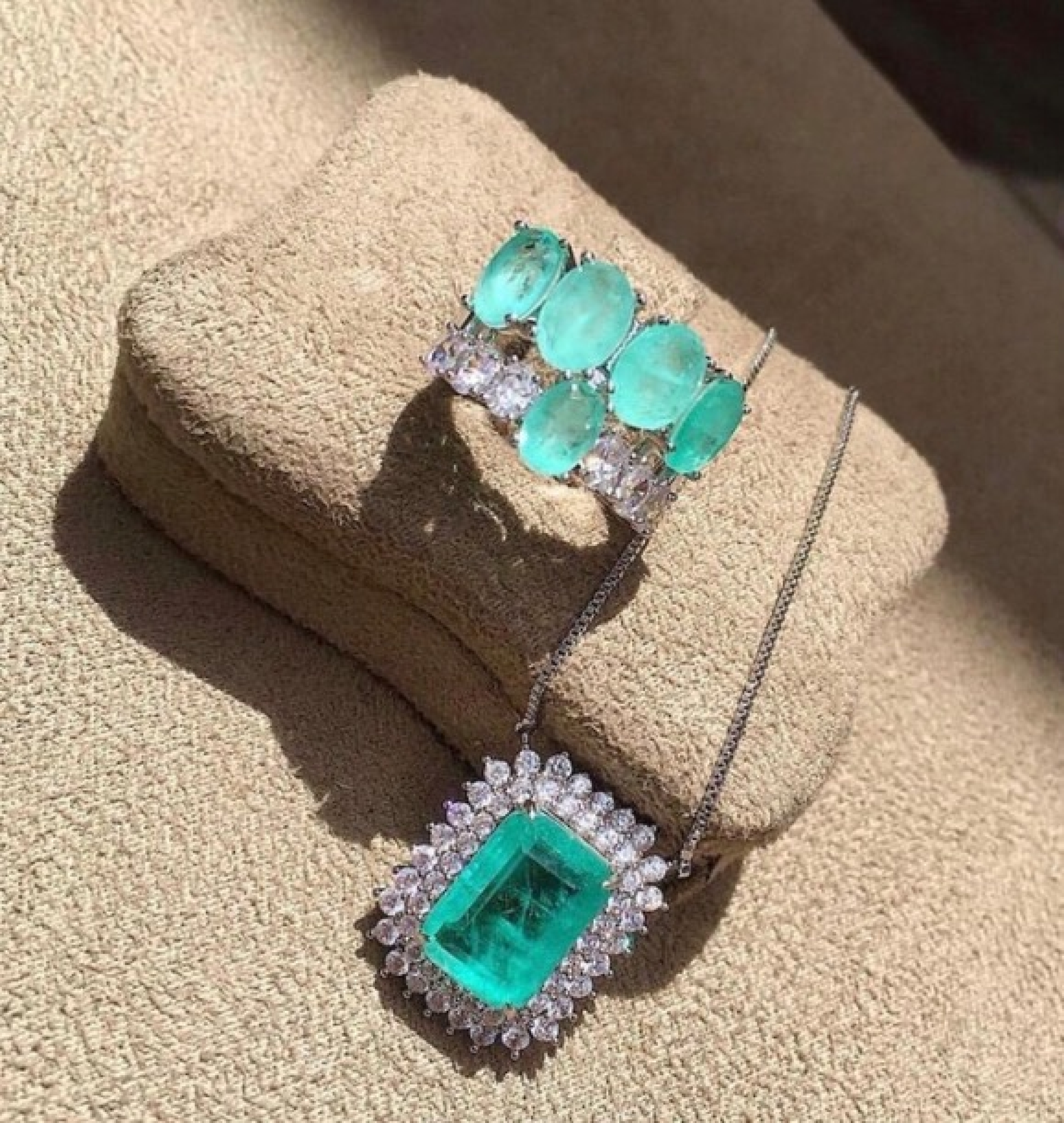 emerald ring