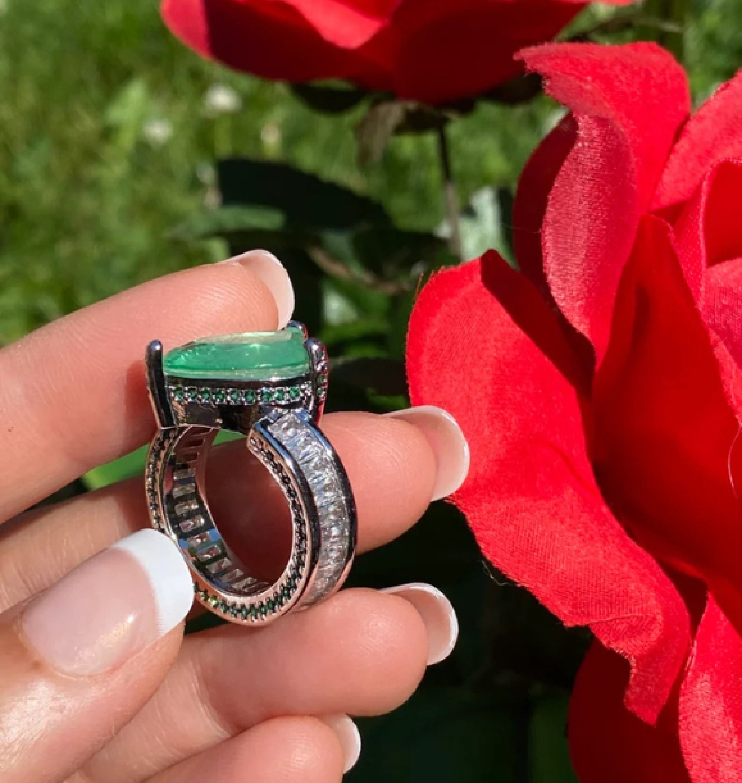 emerald ring
