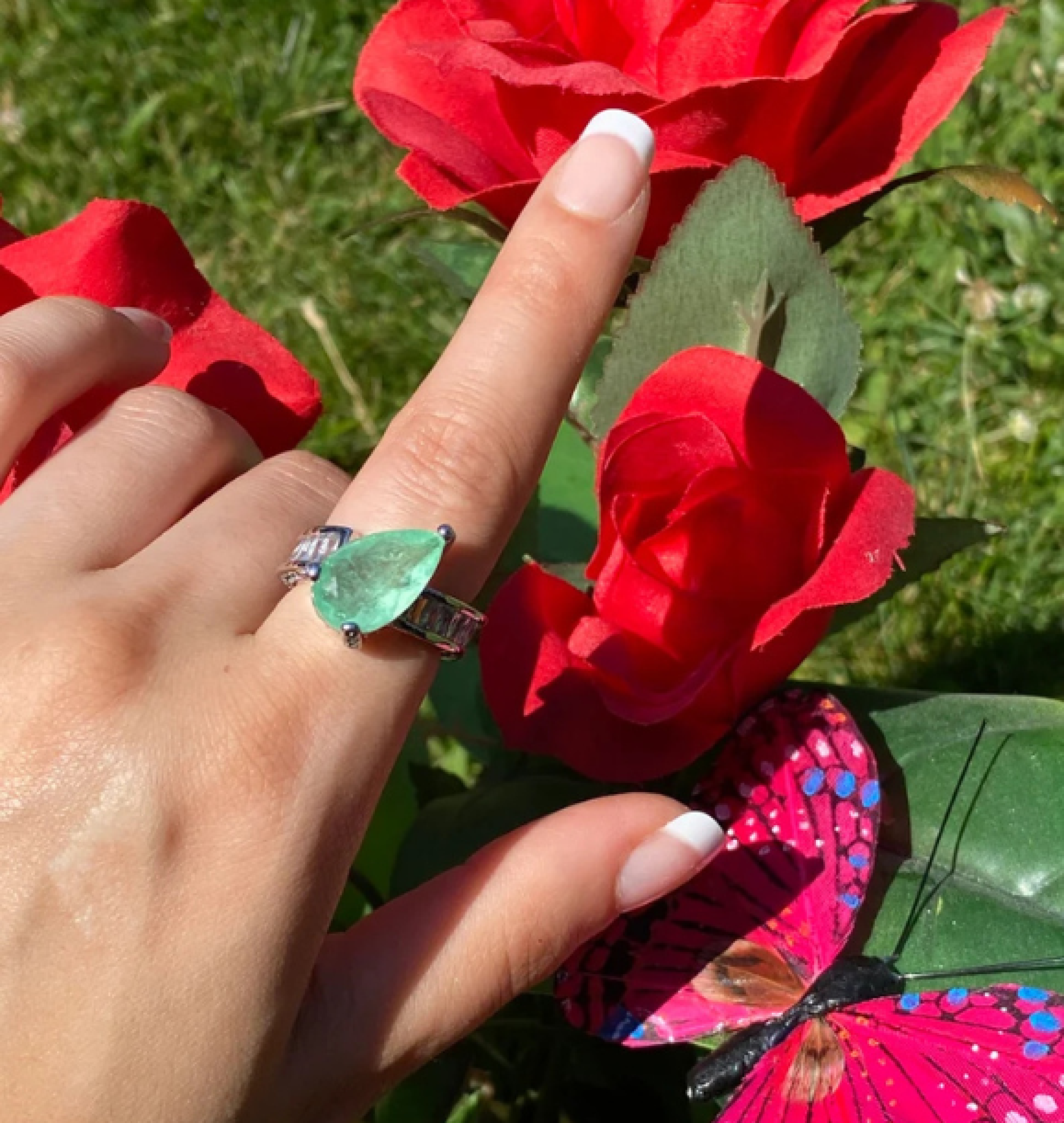 emerald ring
