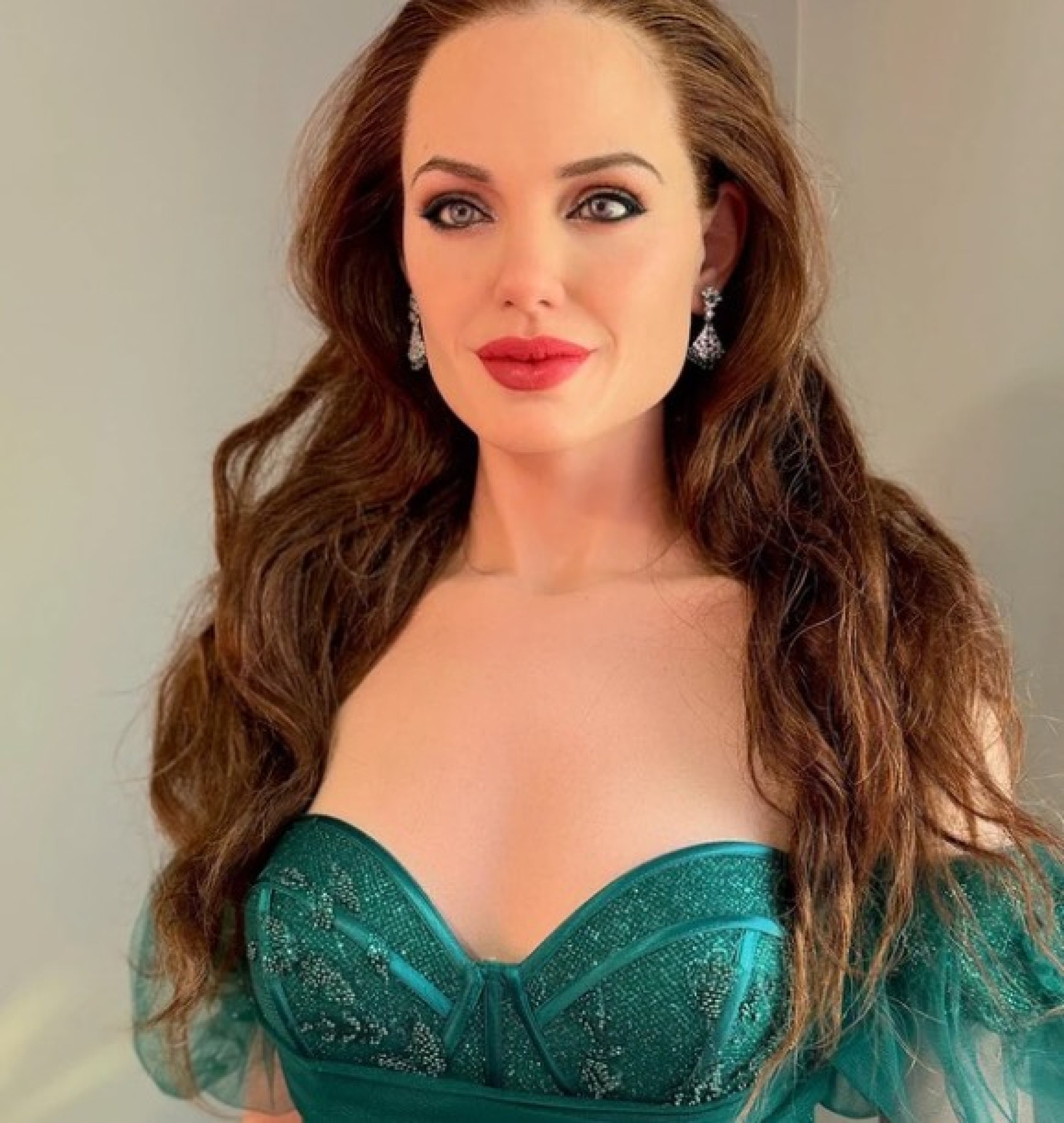 emerald earrings