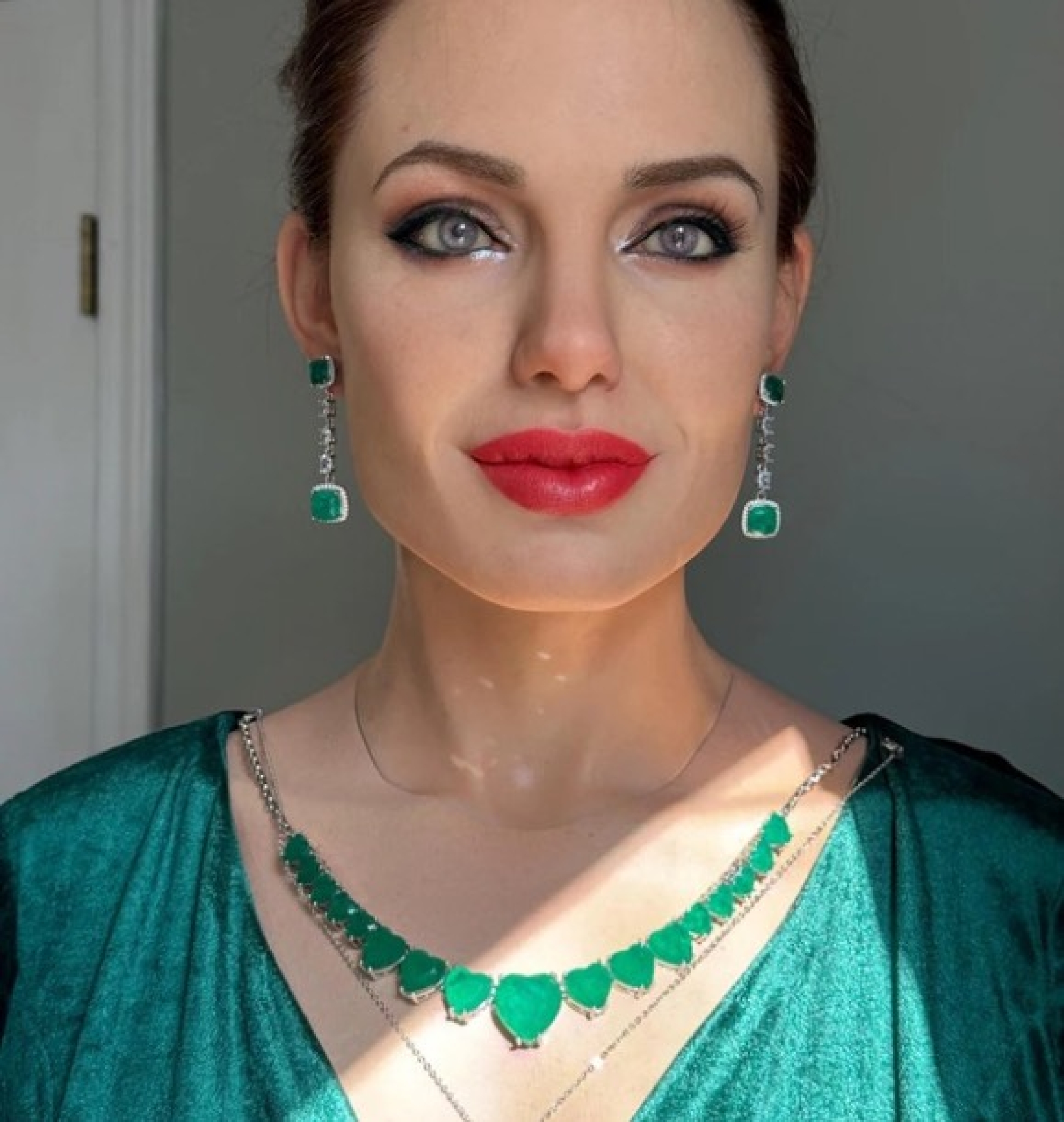 emerald earrings
