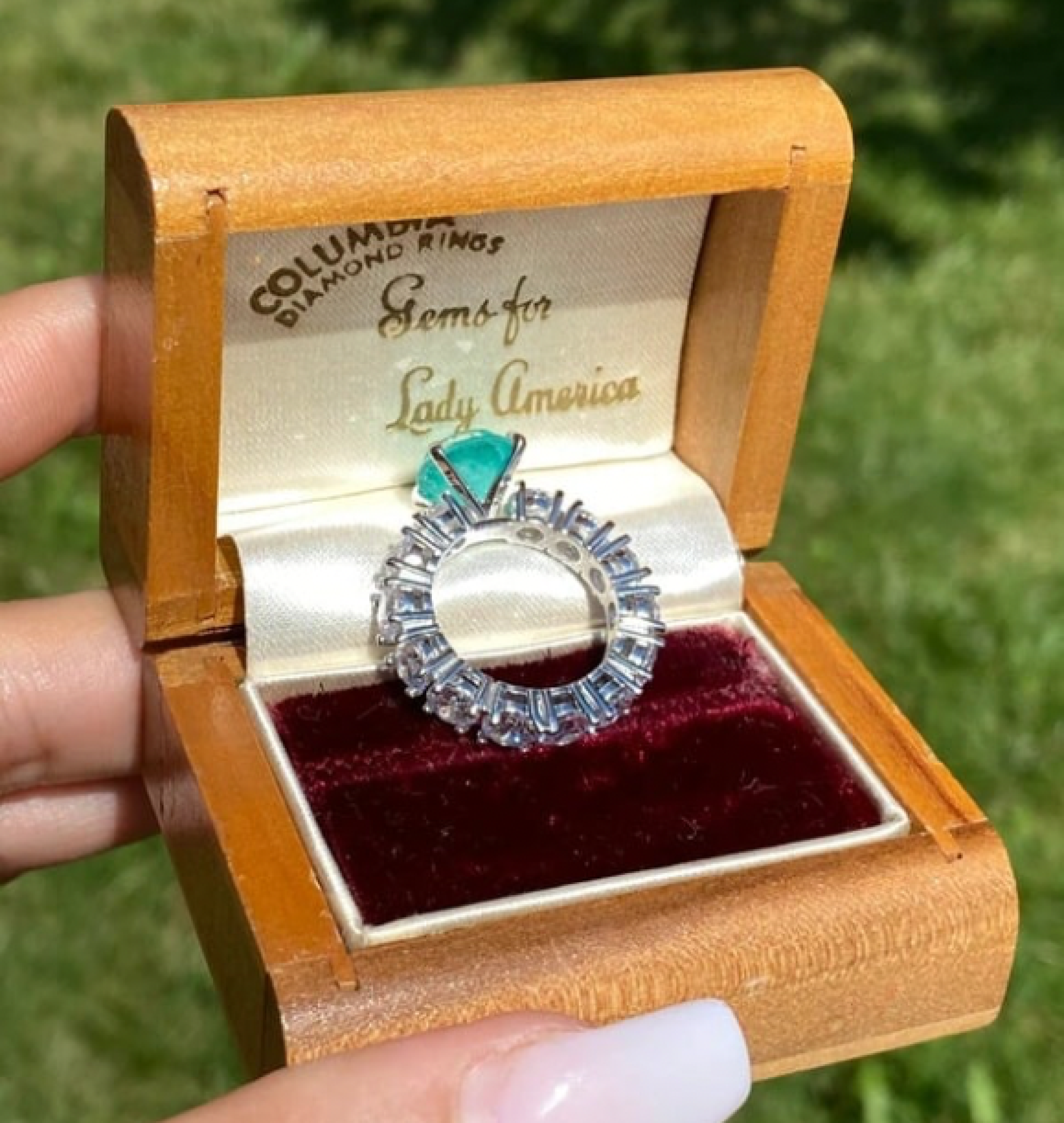 emerald ring