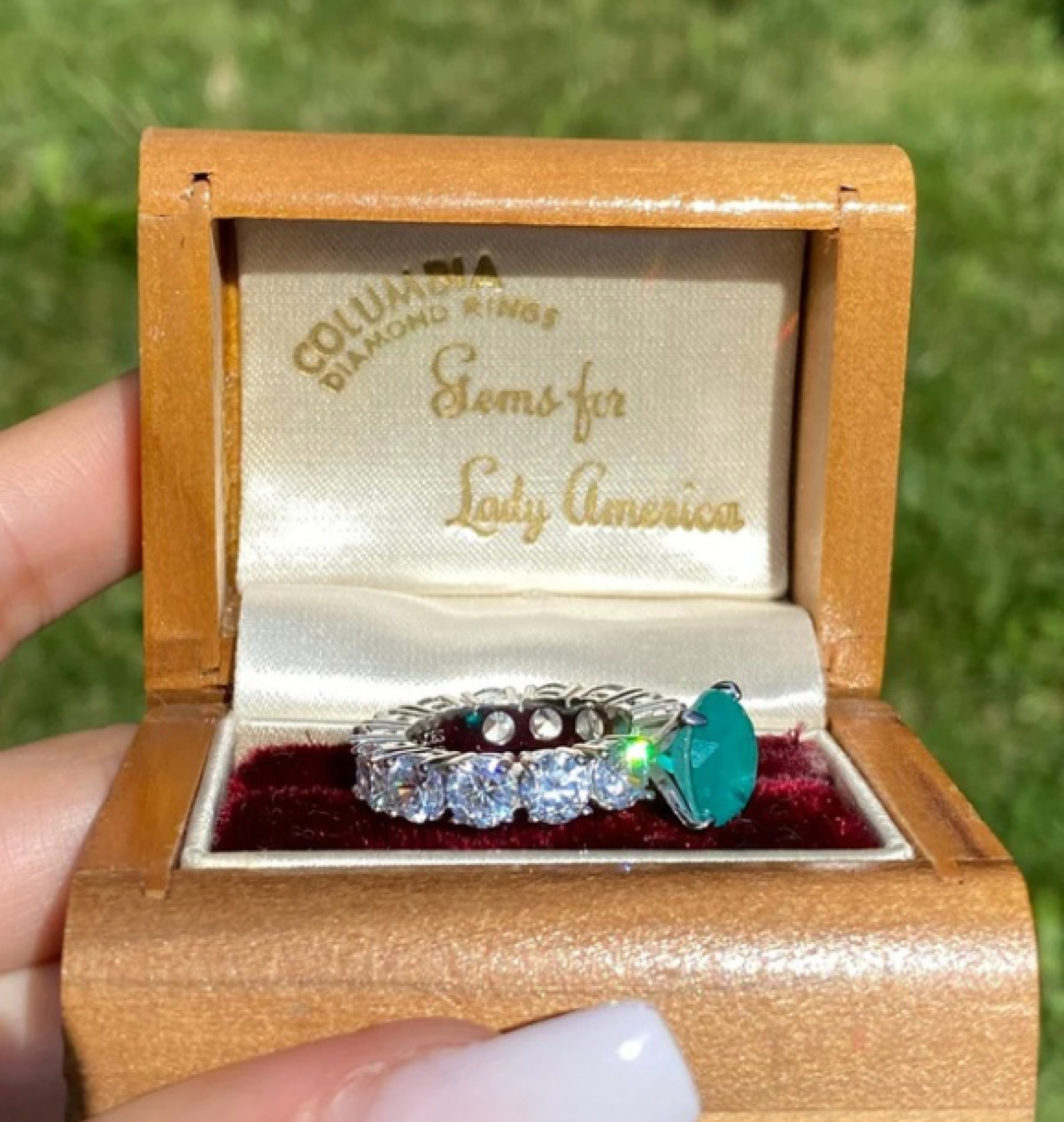 emerald ring