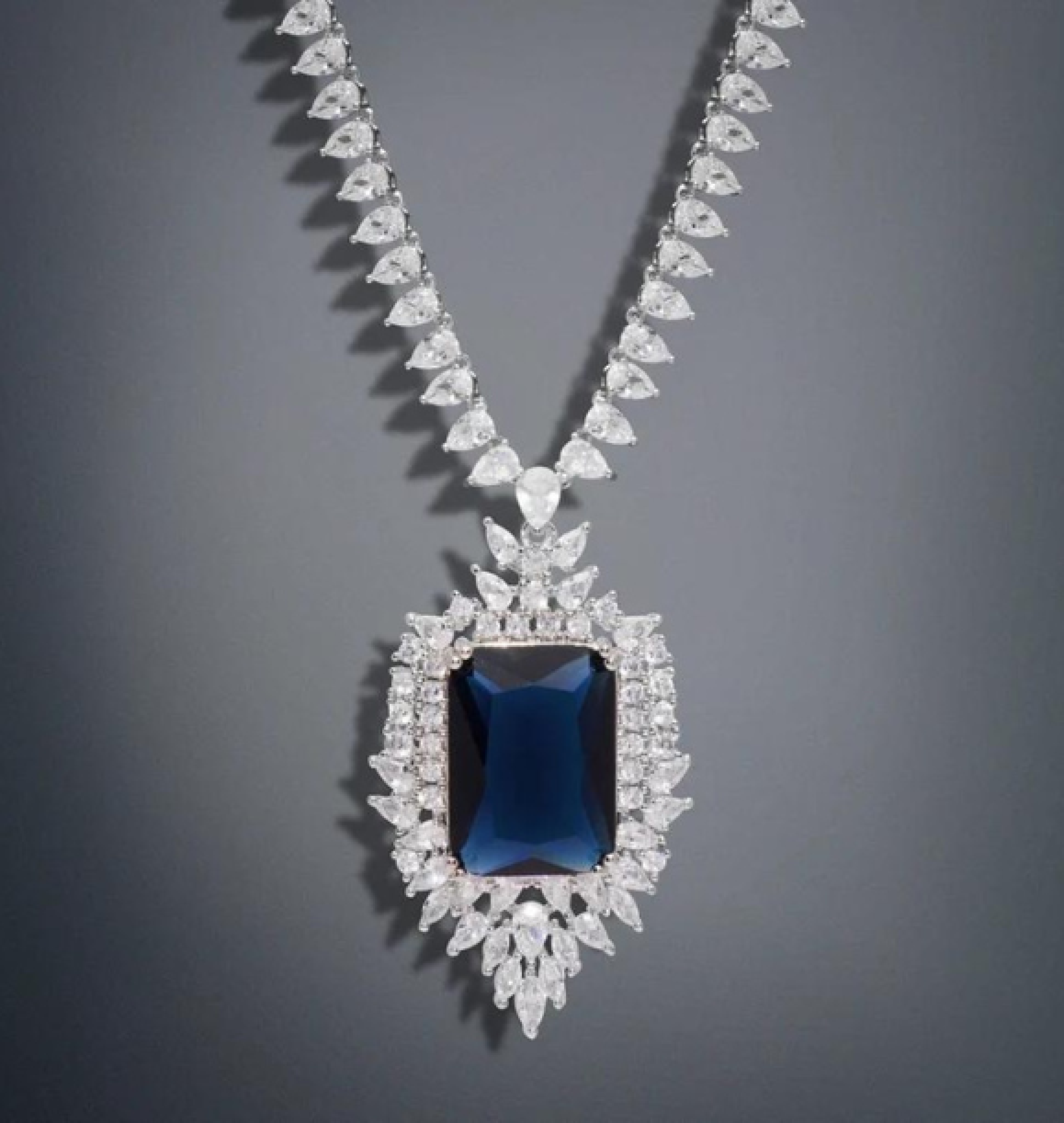 sapphire necklac