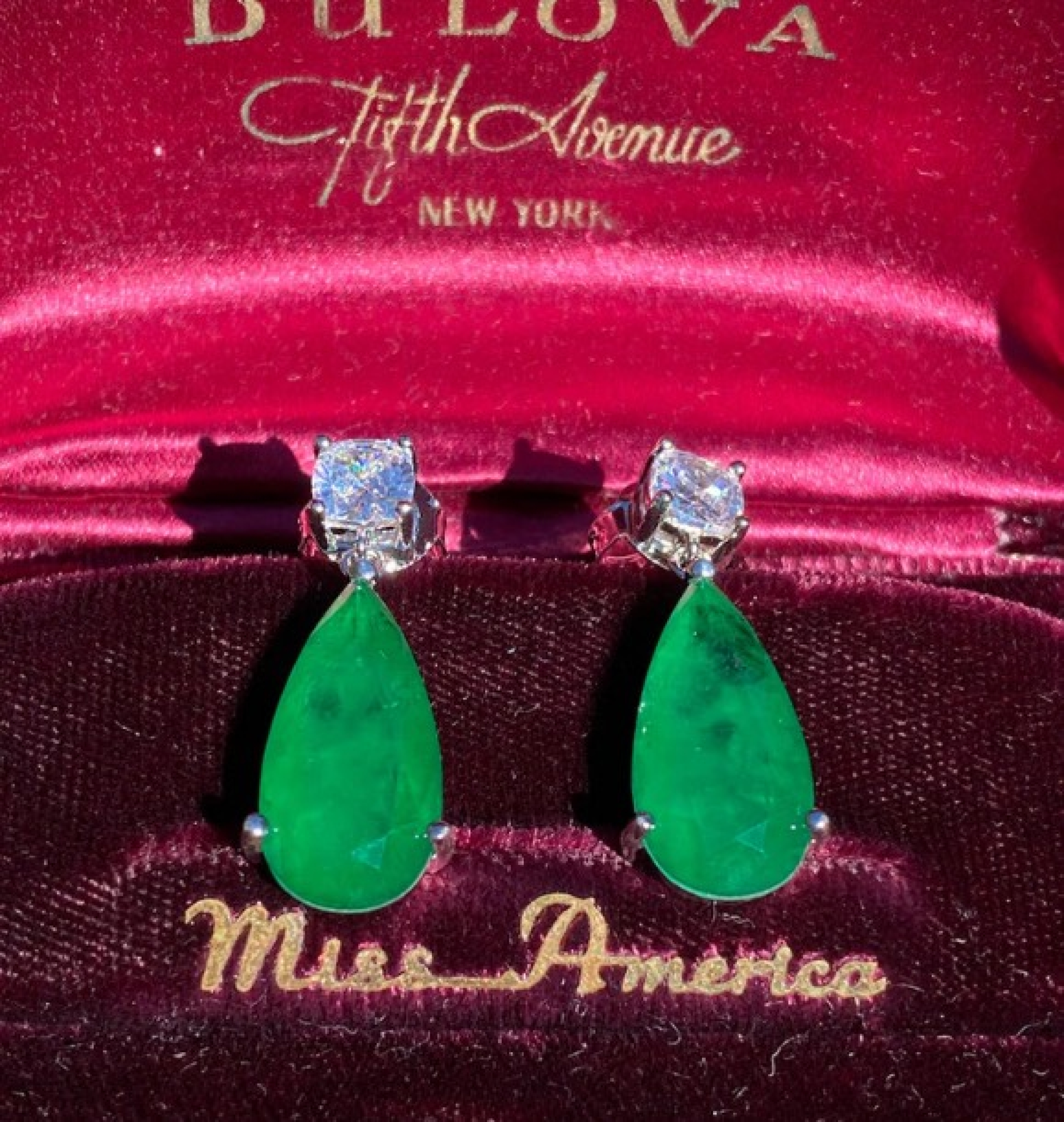 emerald earrings