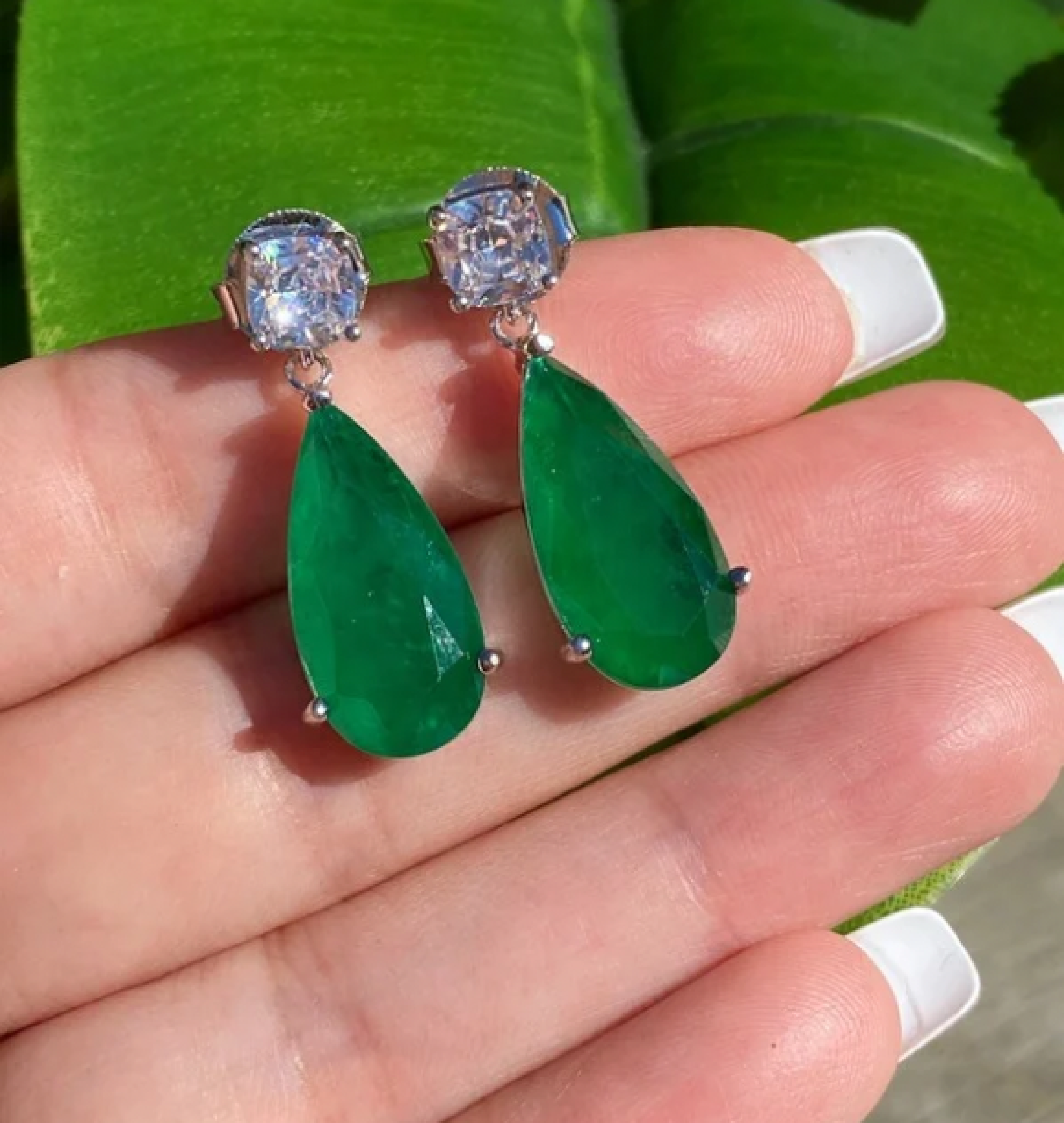 emerald earrings