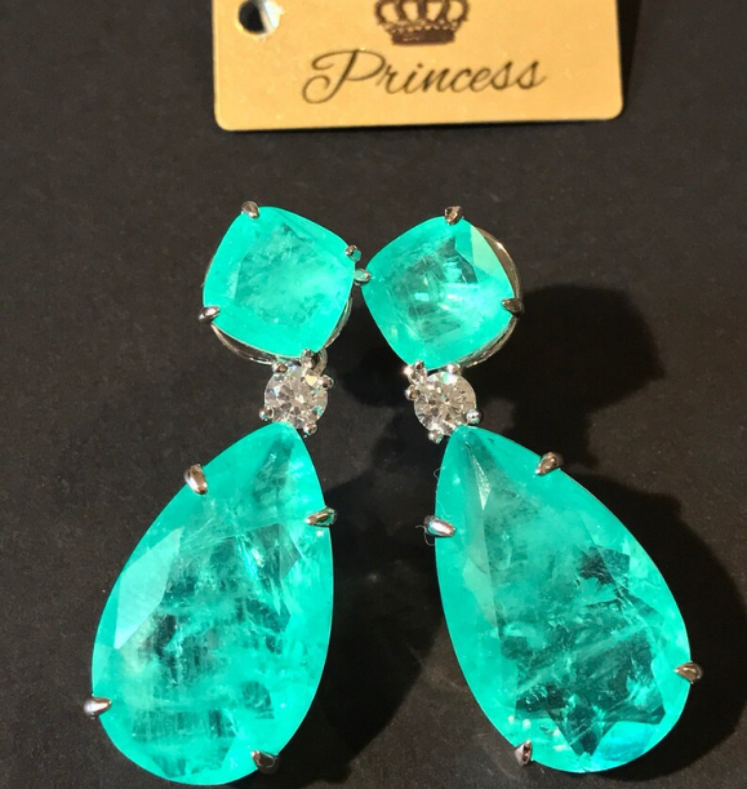 drop earrings