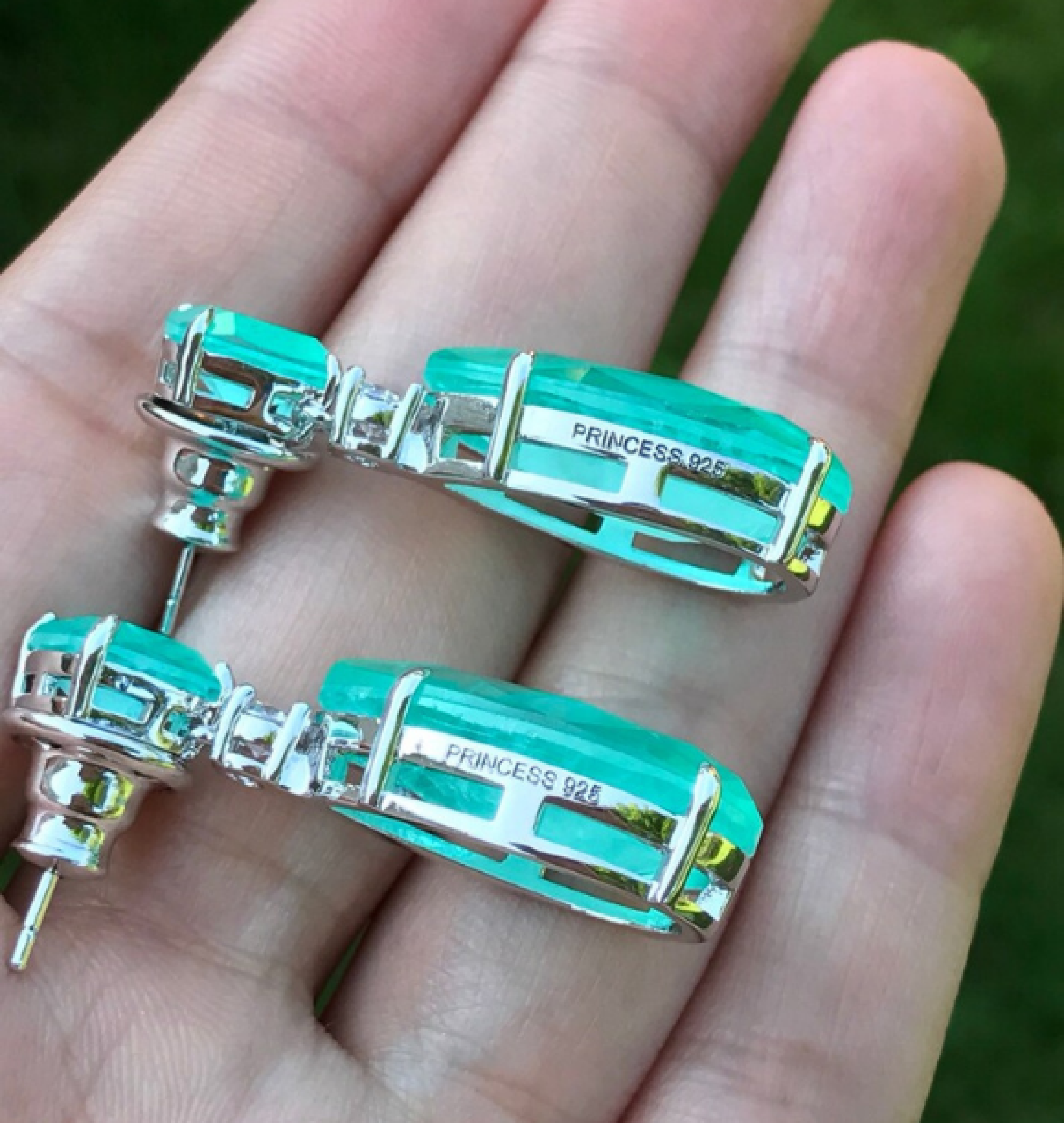 drop earrings