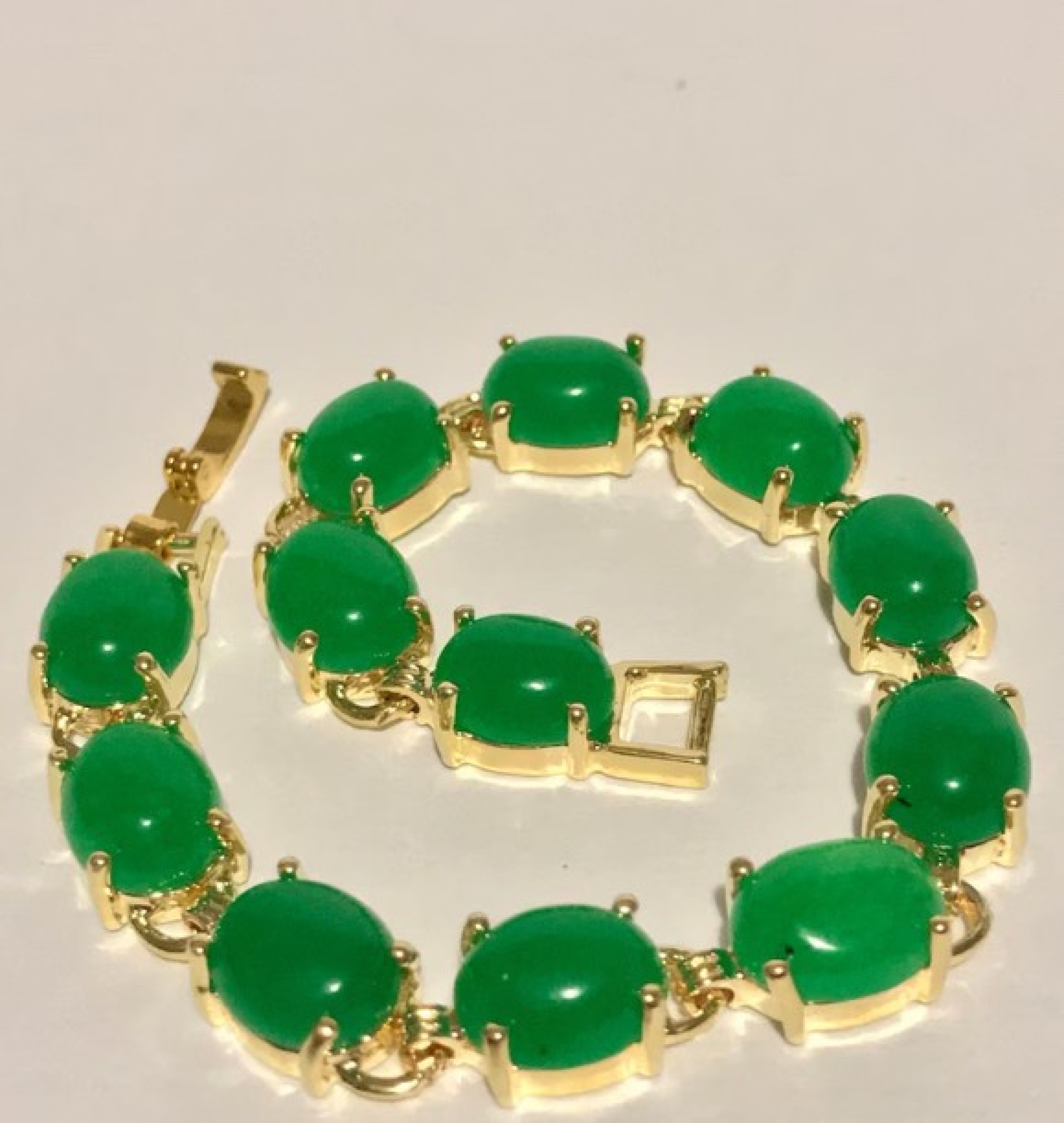 jade bracelet