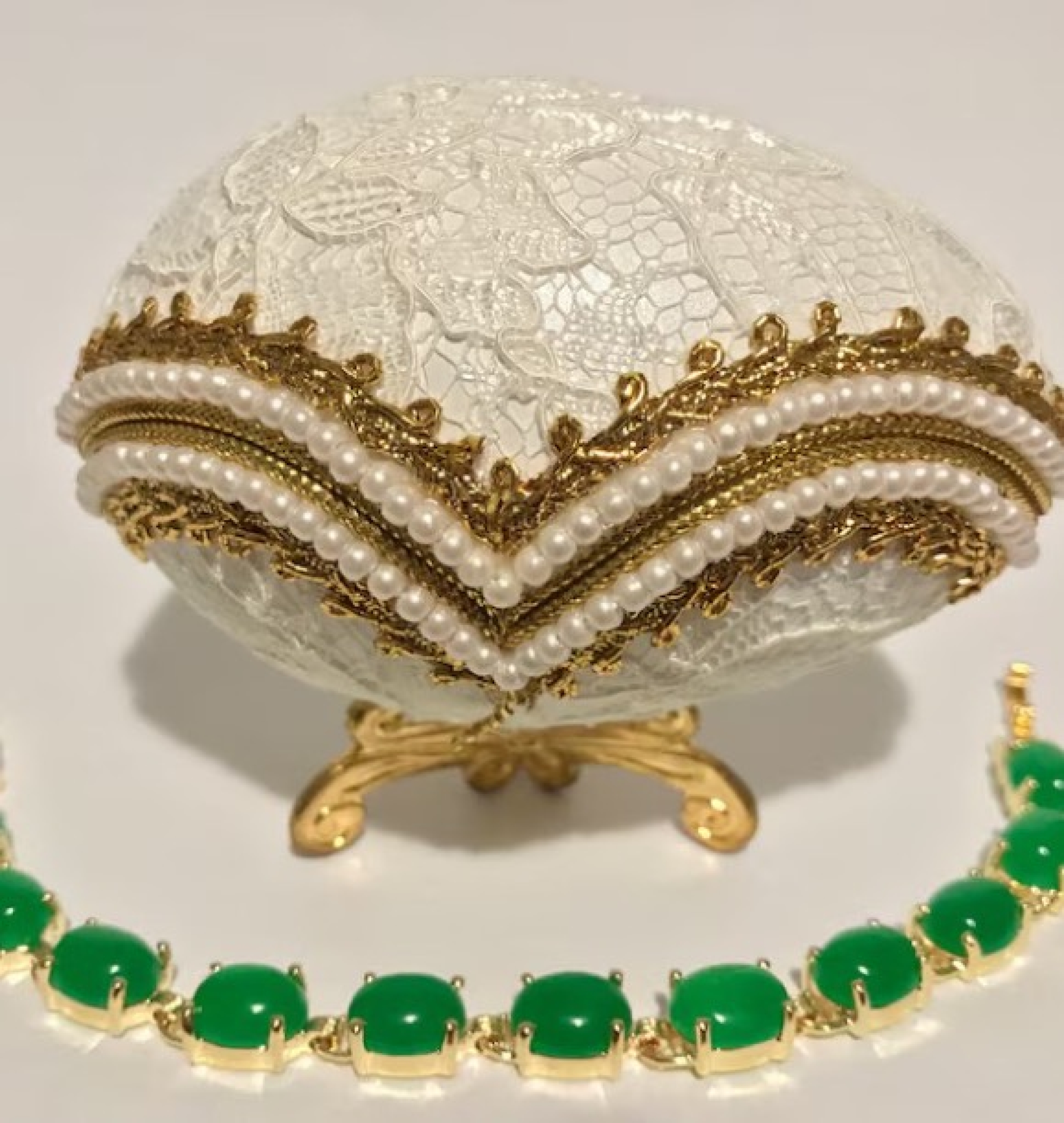 jade bracelet