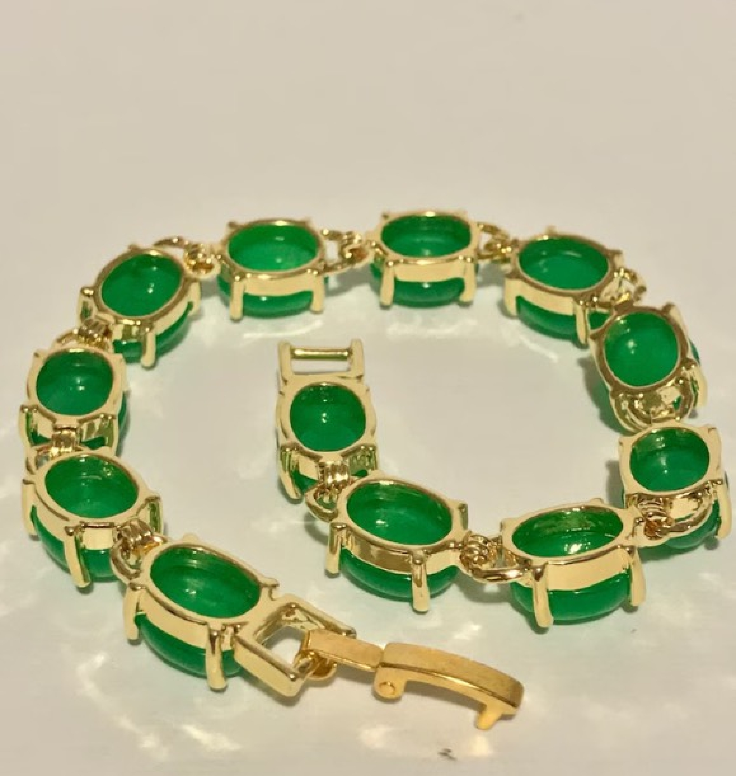 jade bracelet