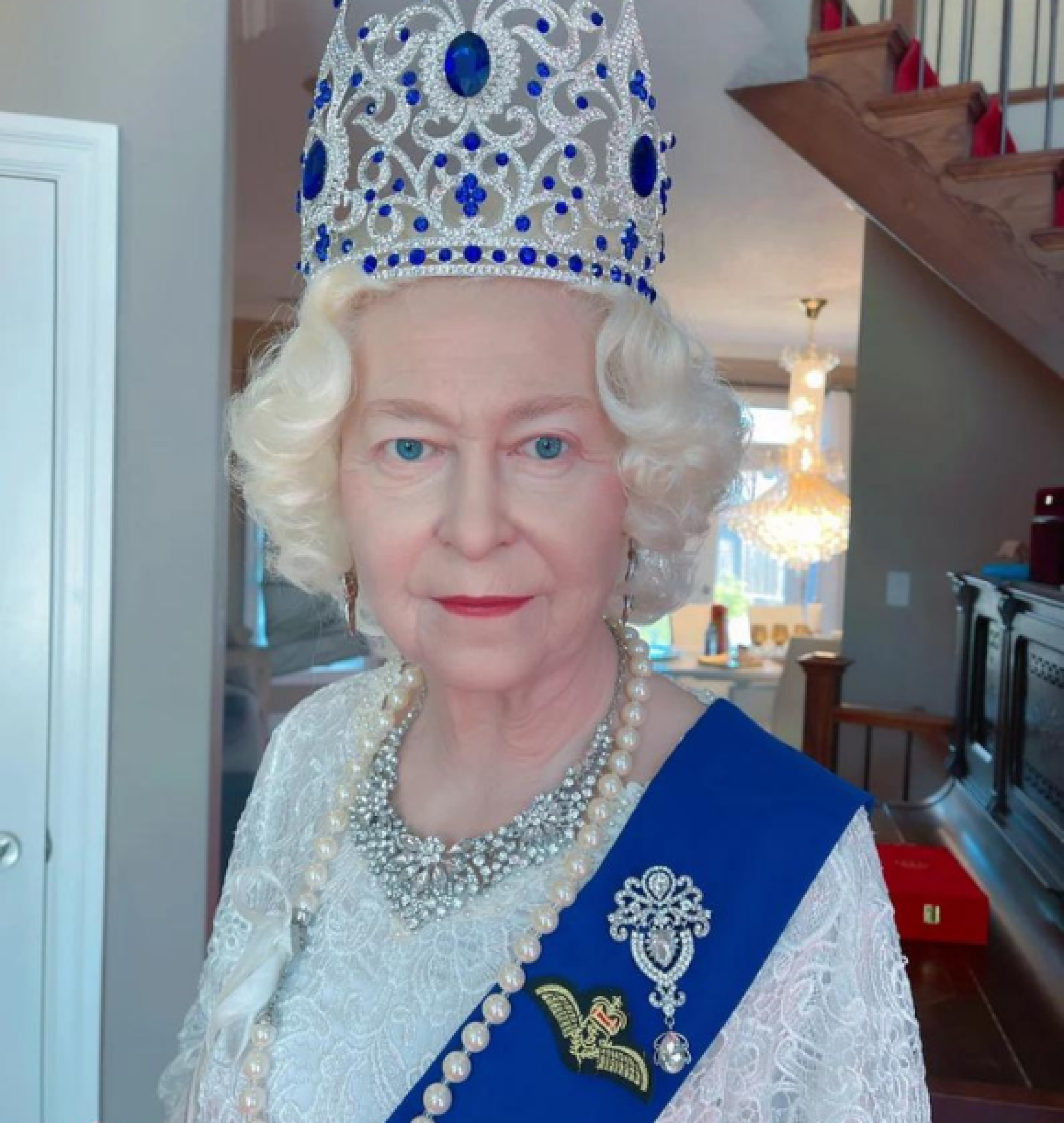 queen crown