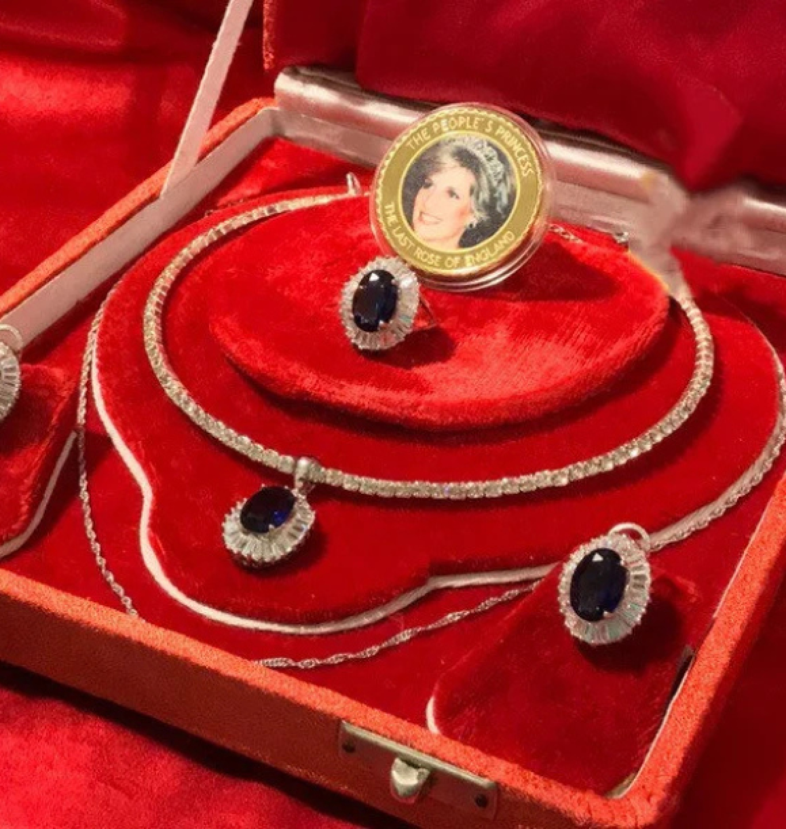 sapphire set