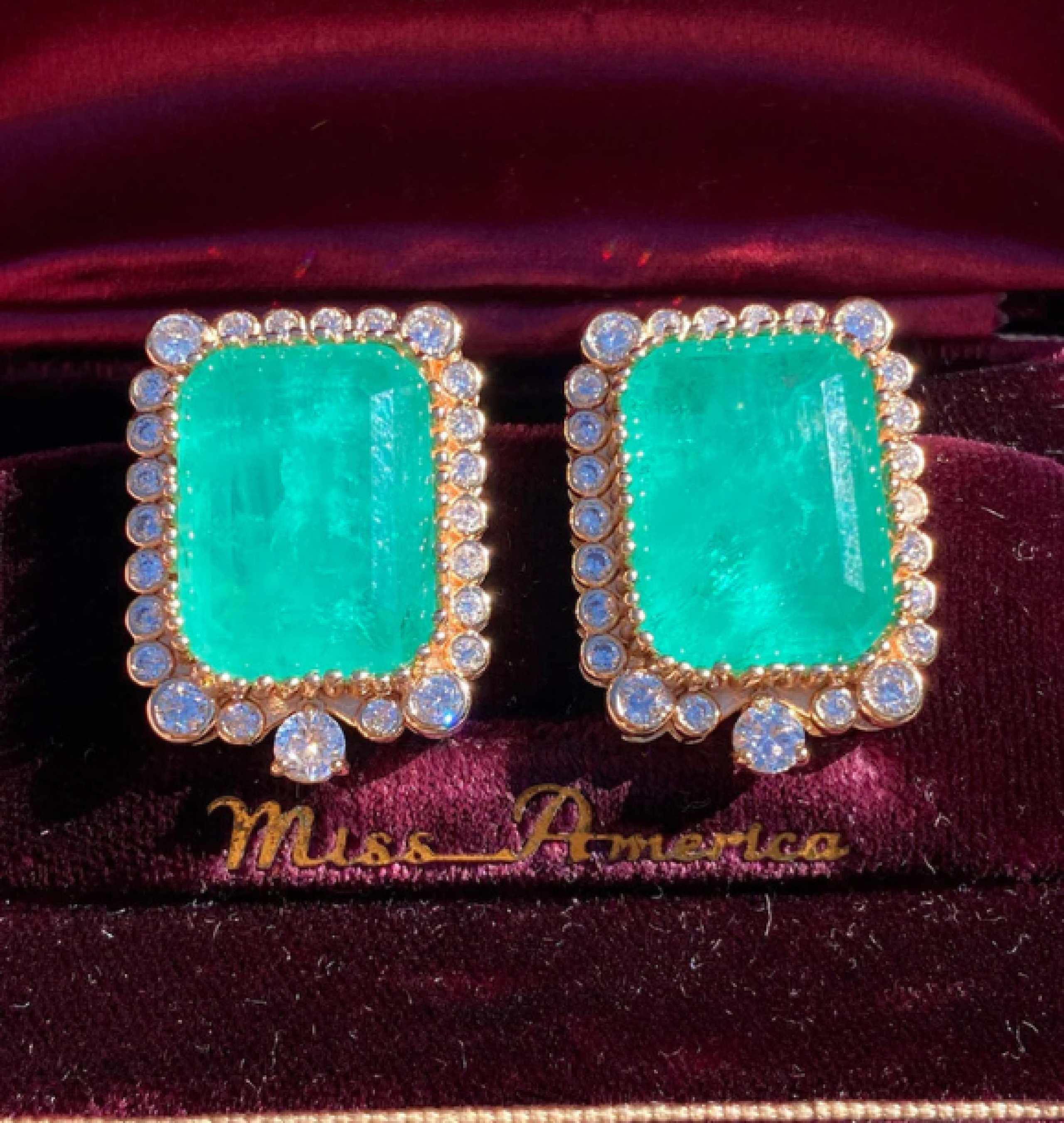 stud earrings