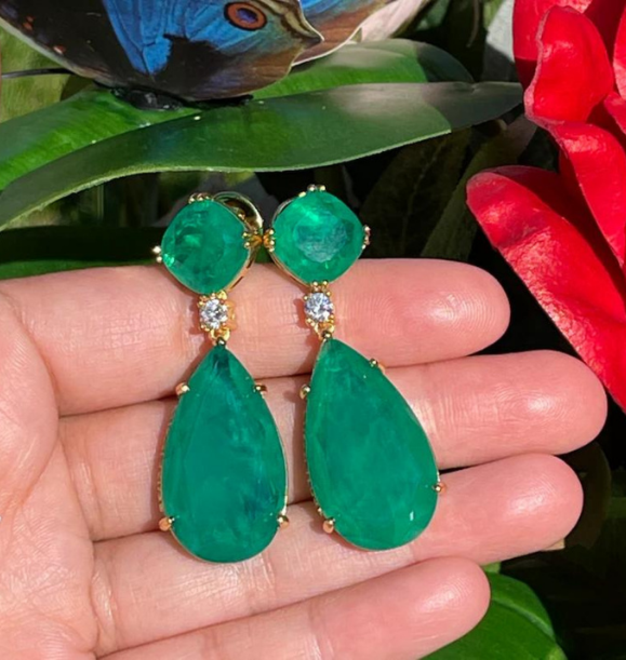 emerald earrings