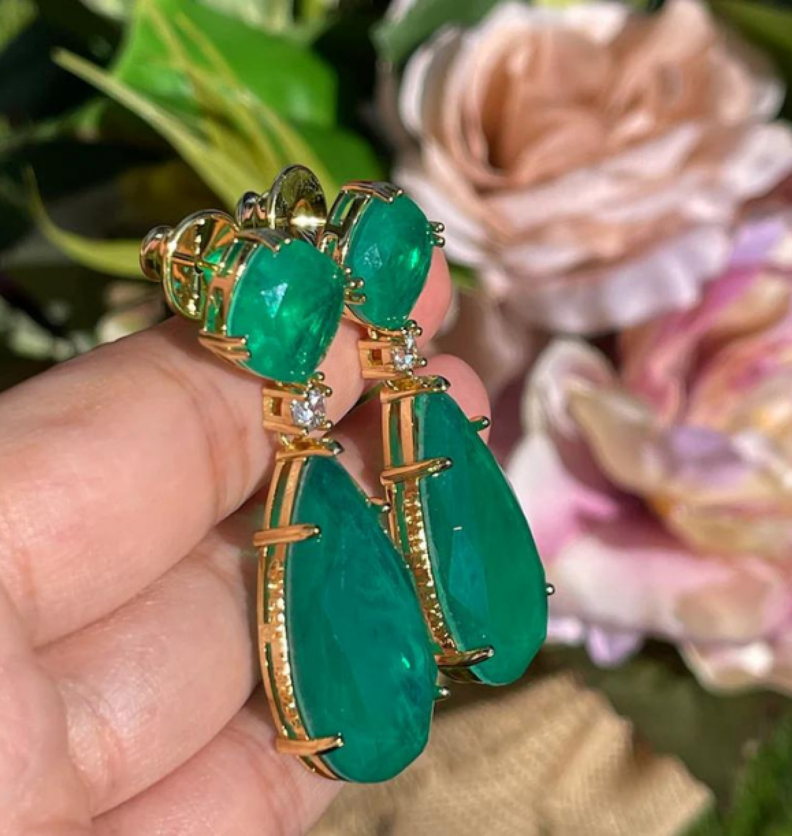 emerald earrings