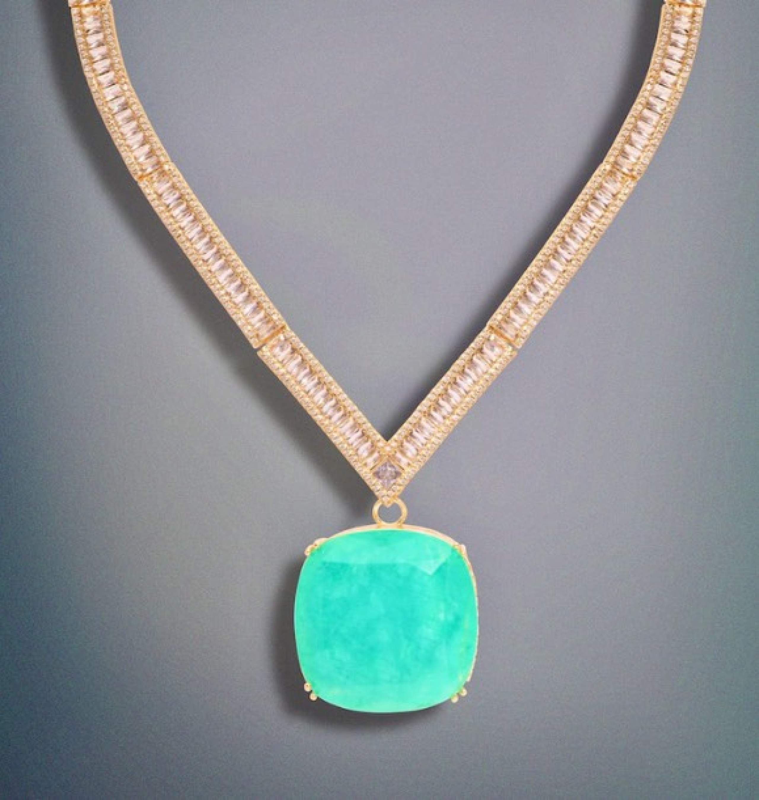 emerald choker