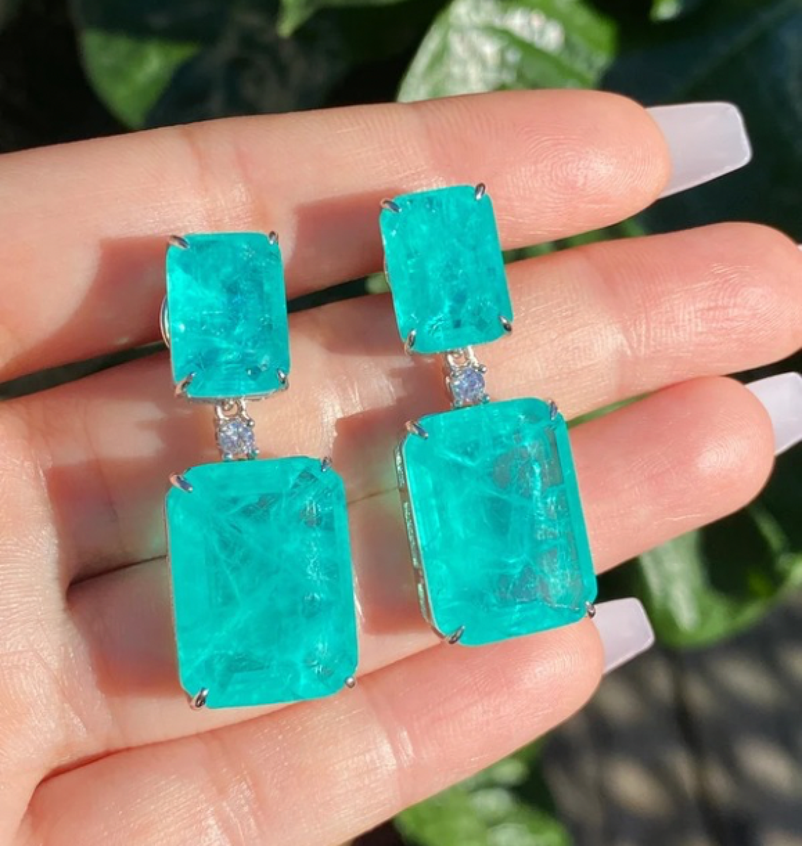 emerald earrings