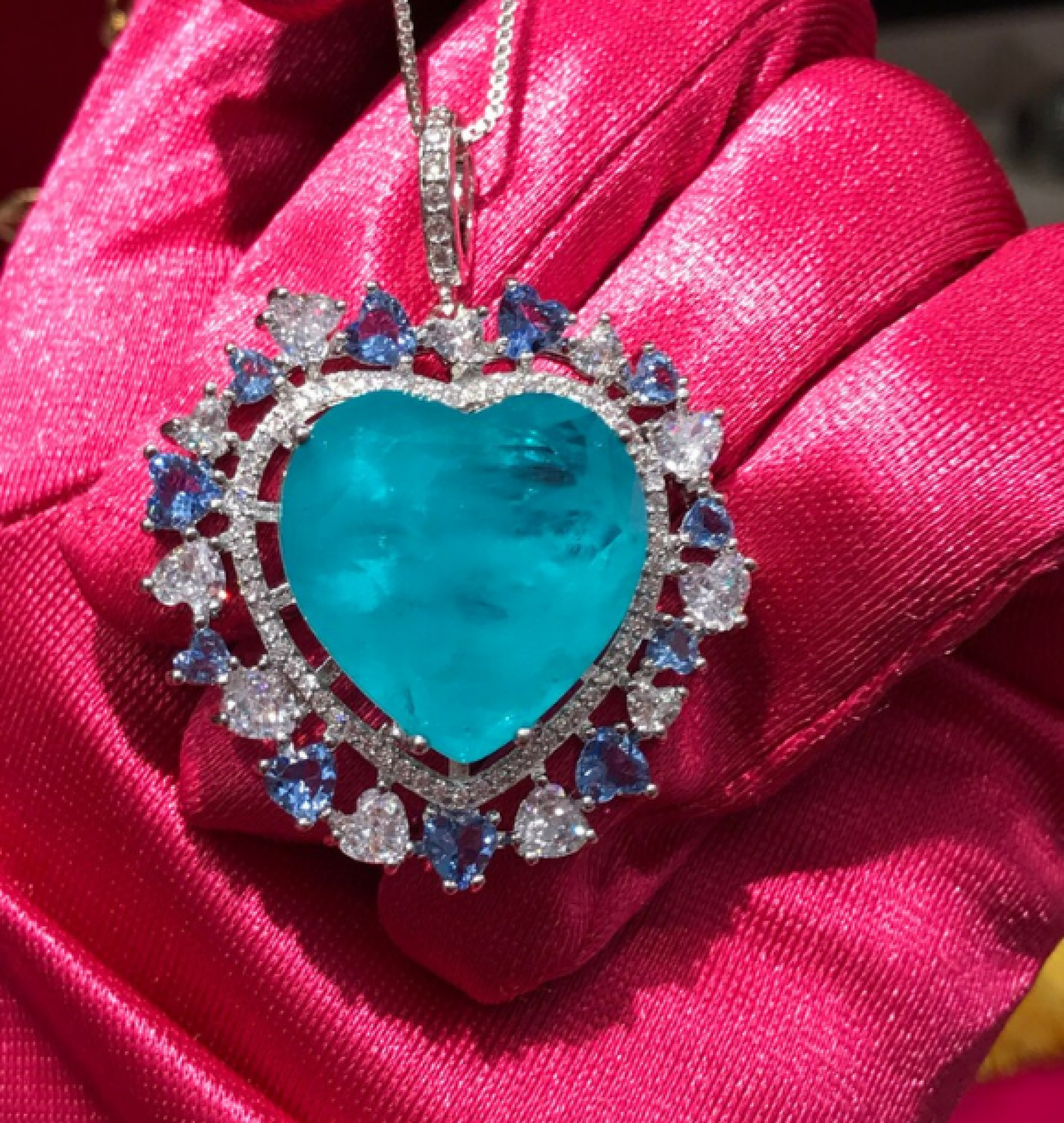 heart necklace