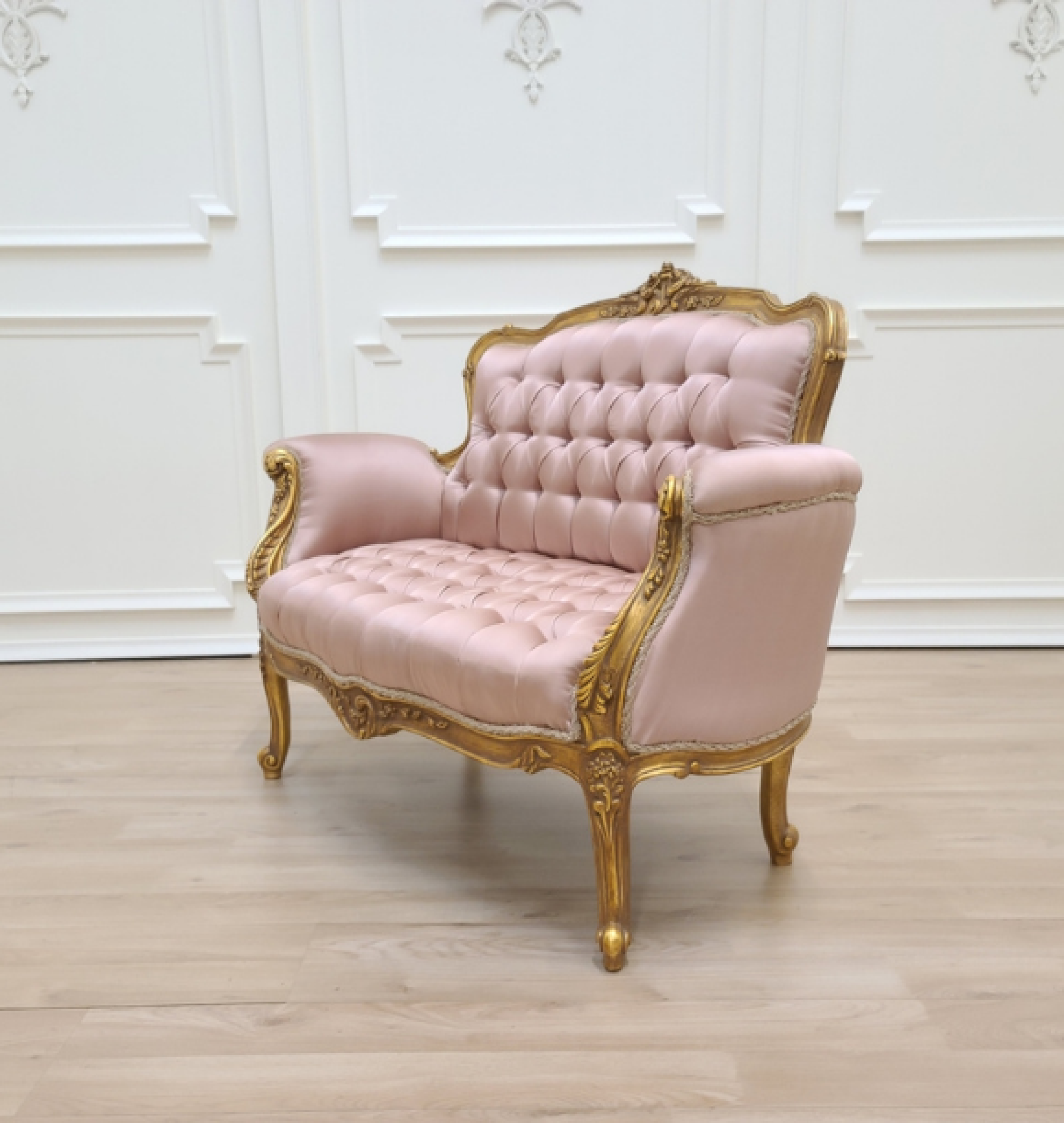 rose settee