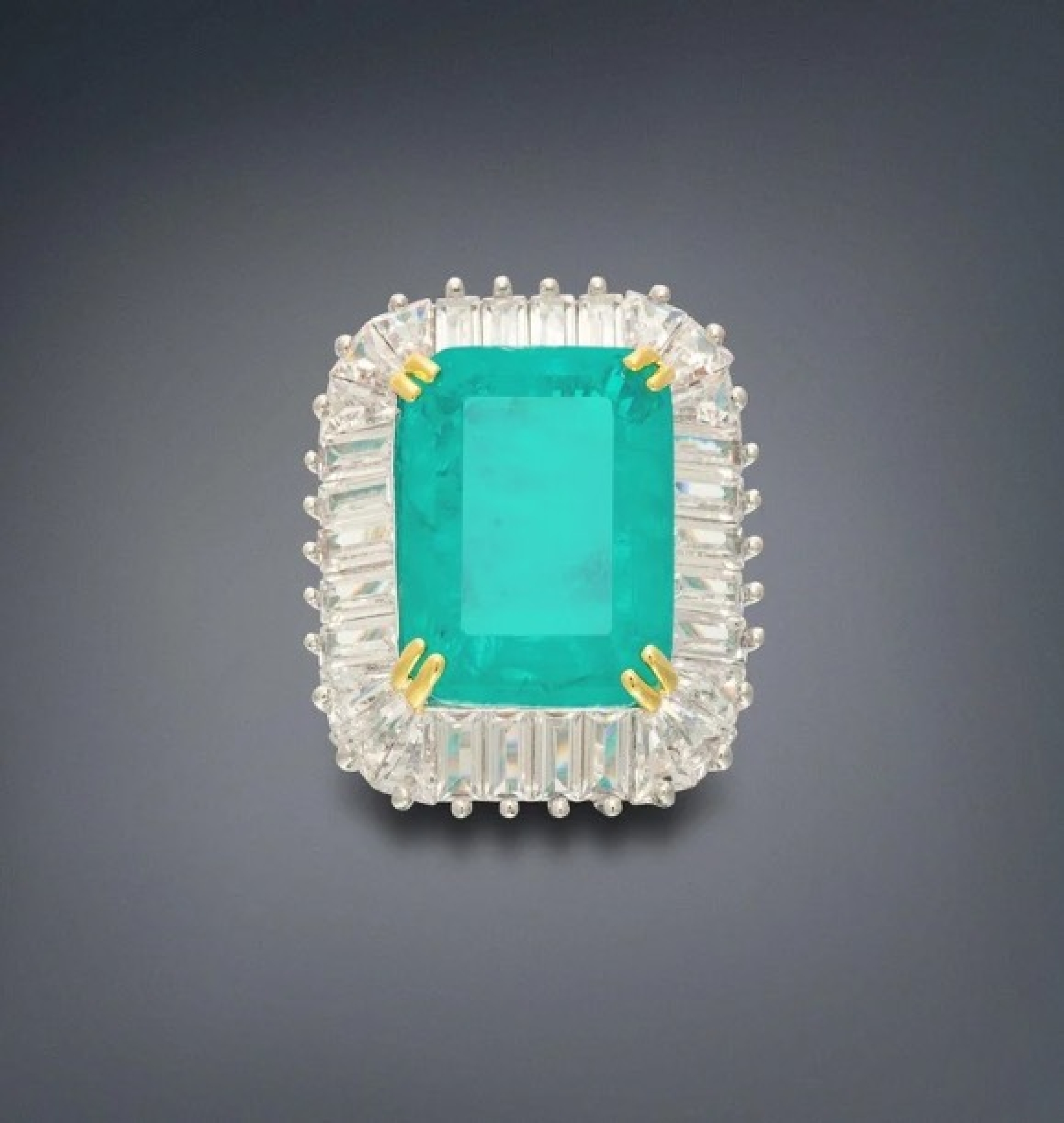 emerald ring