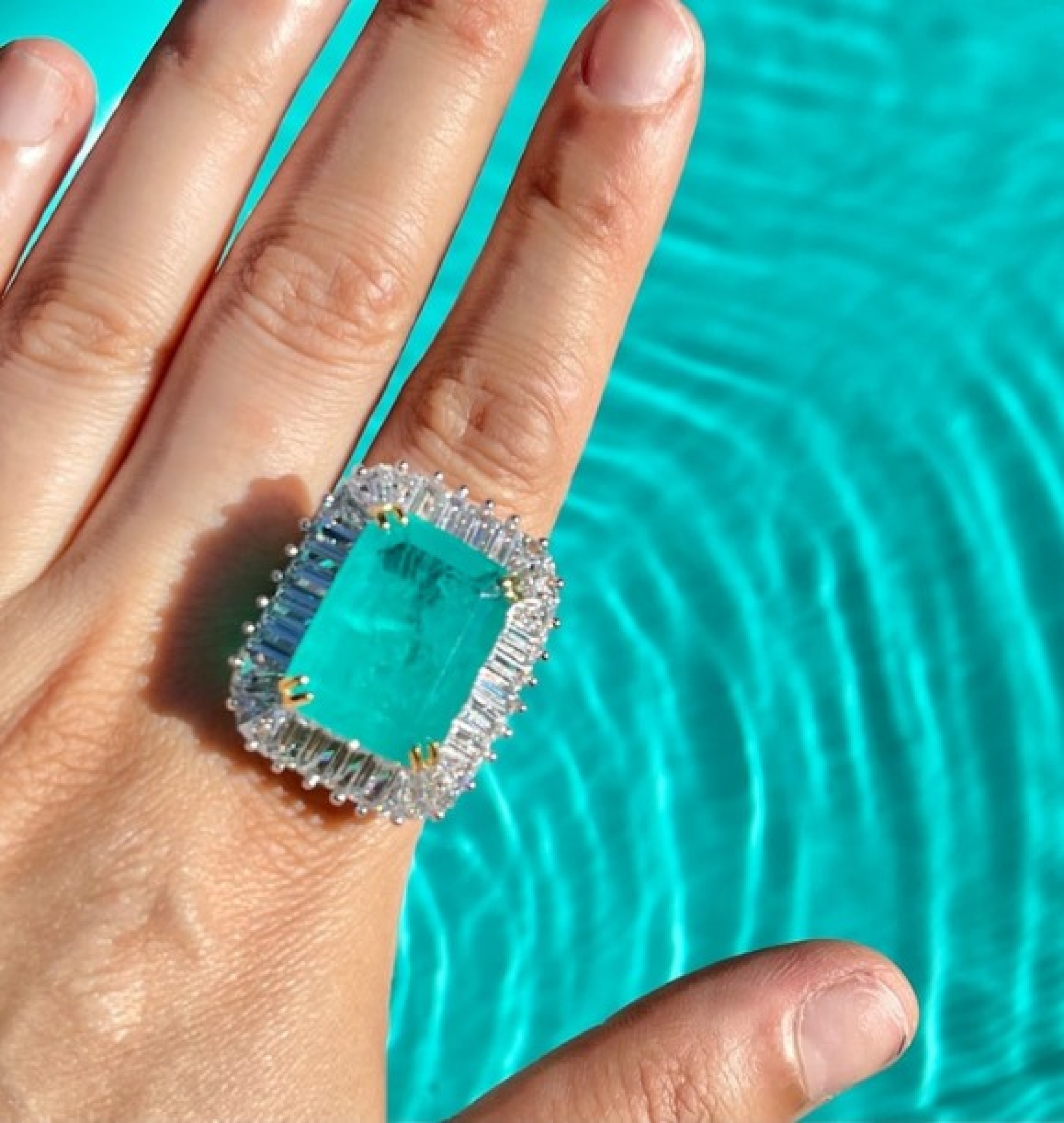 emerald ring