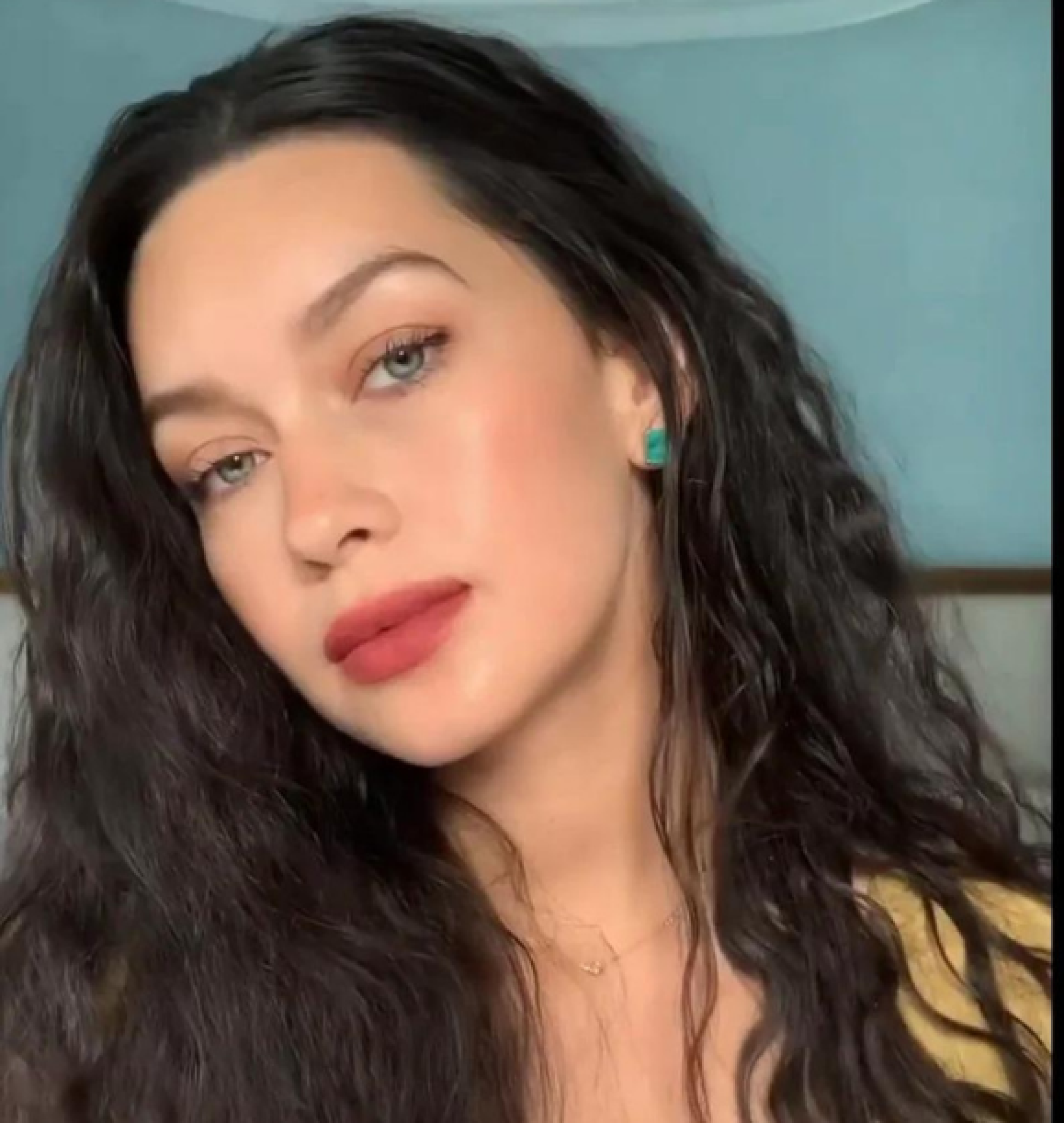 stud earrings