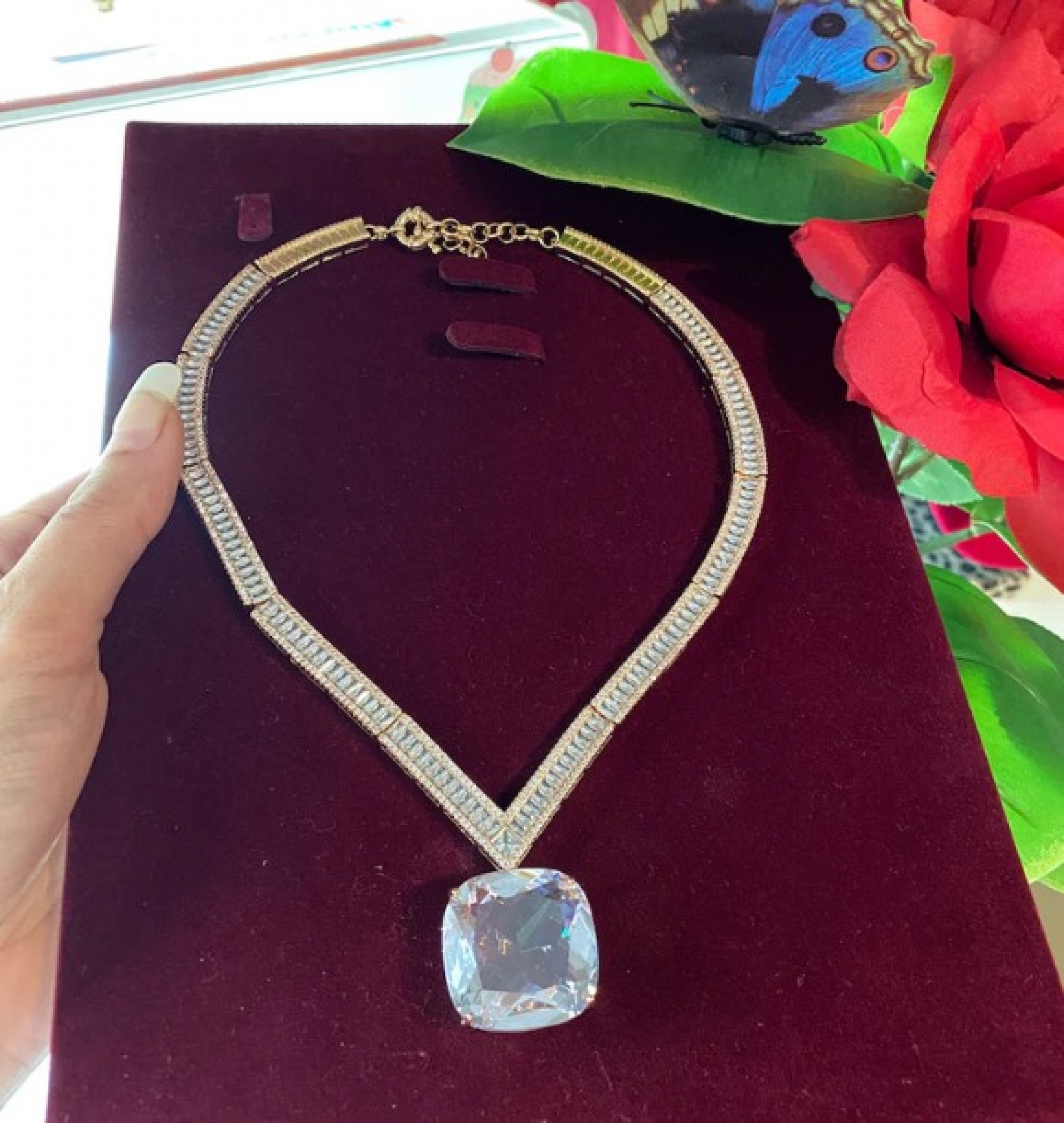 crystal choker