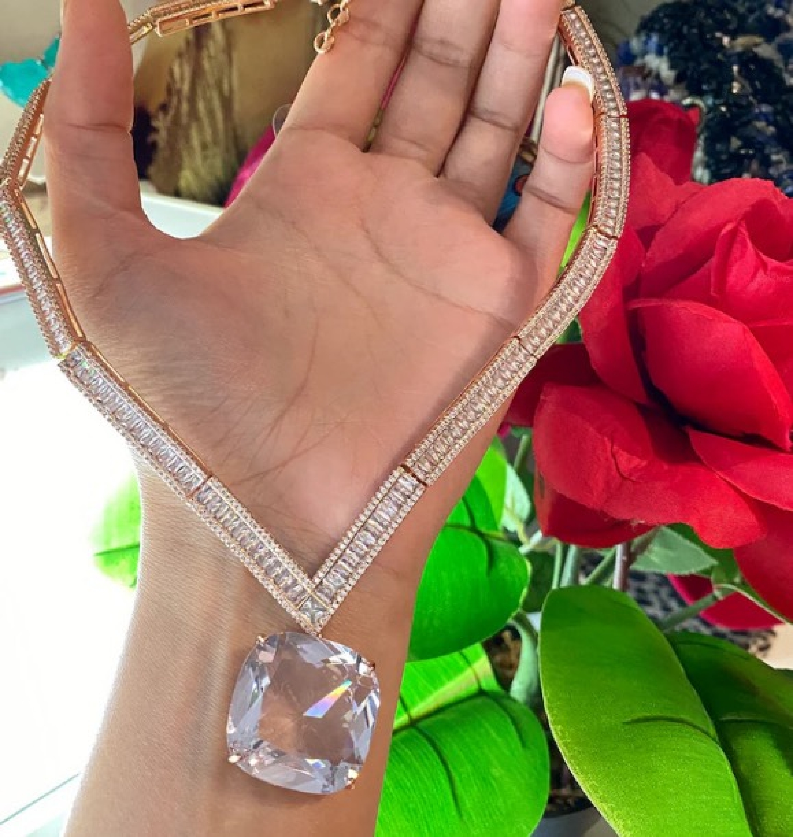 crystal choker